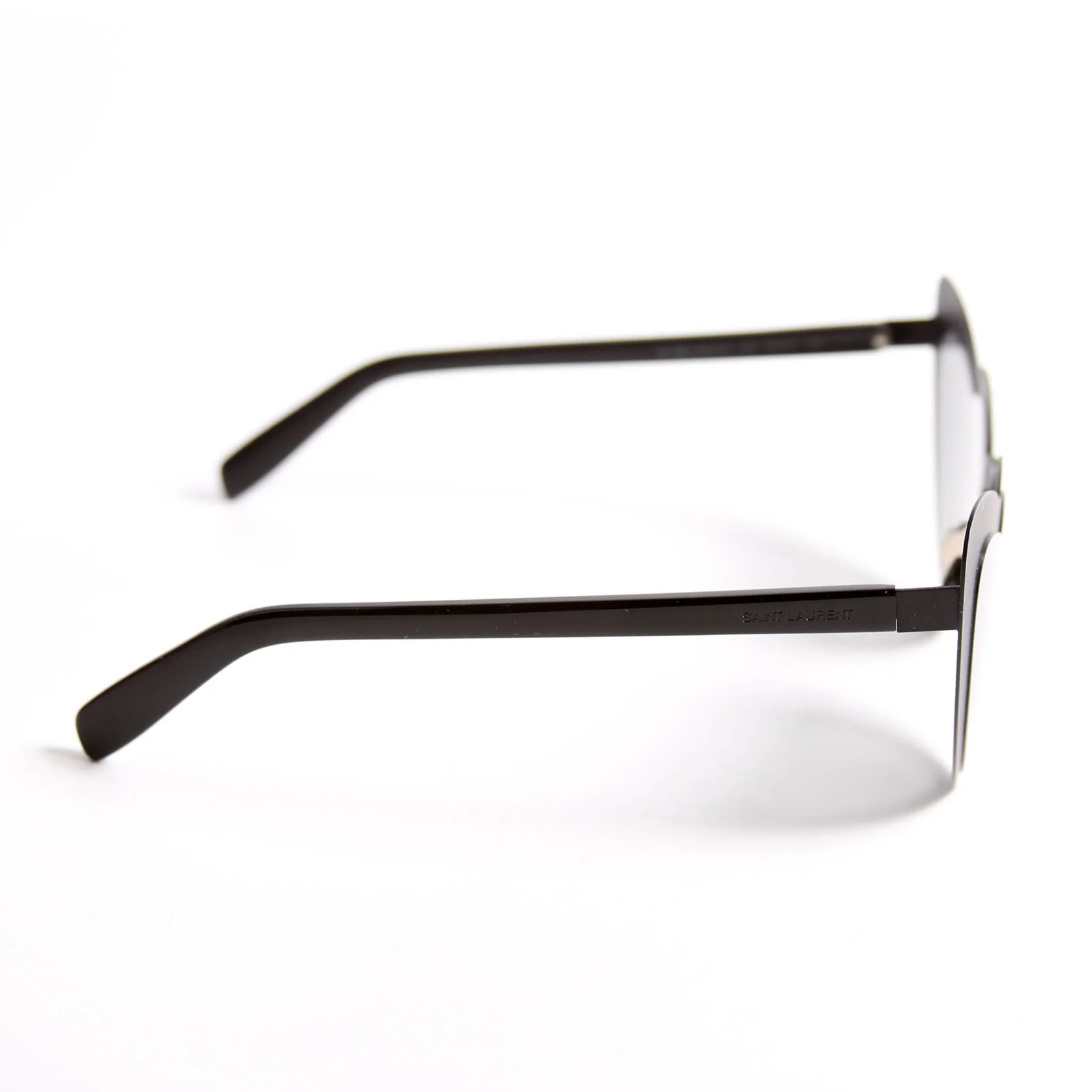 SL196 LouLou Heart Sunglasses Black - Image 3