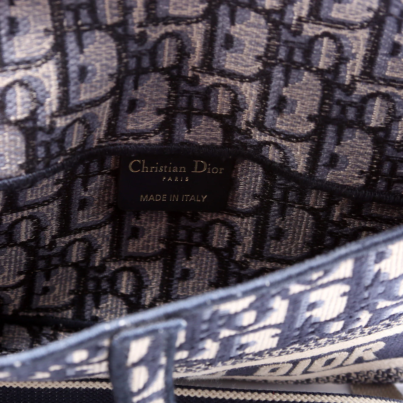 Slim Saddle Belt Bag Oblique Navy - Image 5
