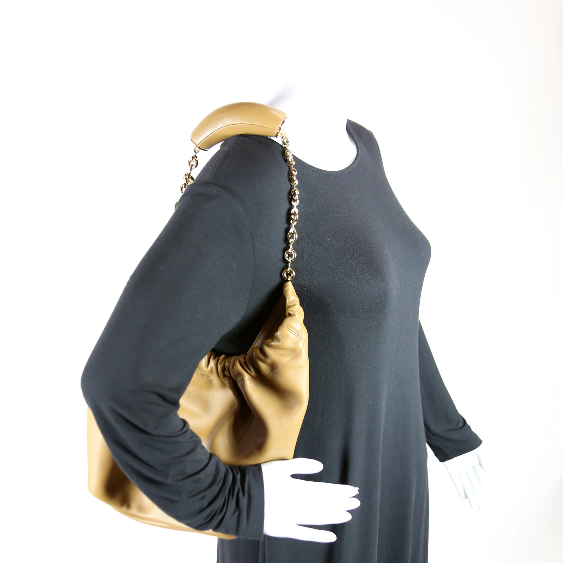 Small Squeeze Bag Nappa Lambskin Tan - Image 10