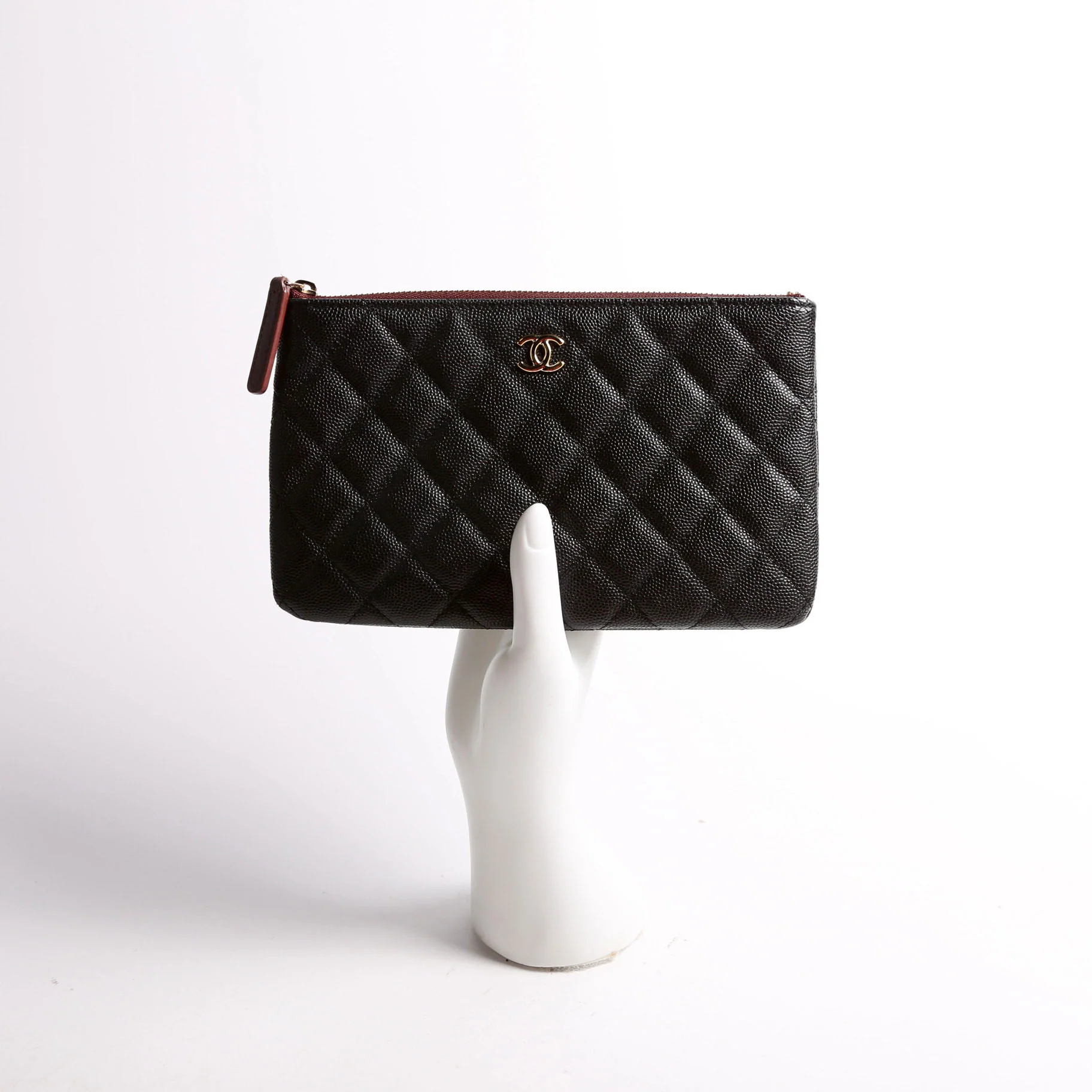 Small Zip Pouch Quilted Caviar 29M - Image 9