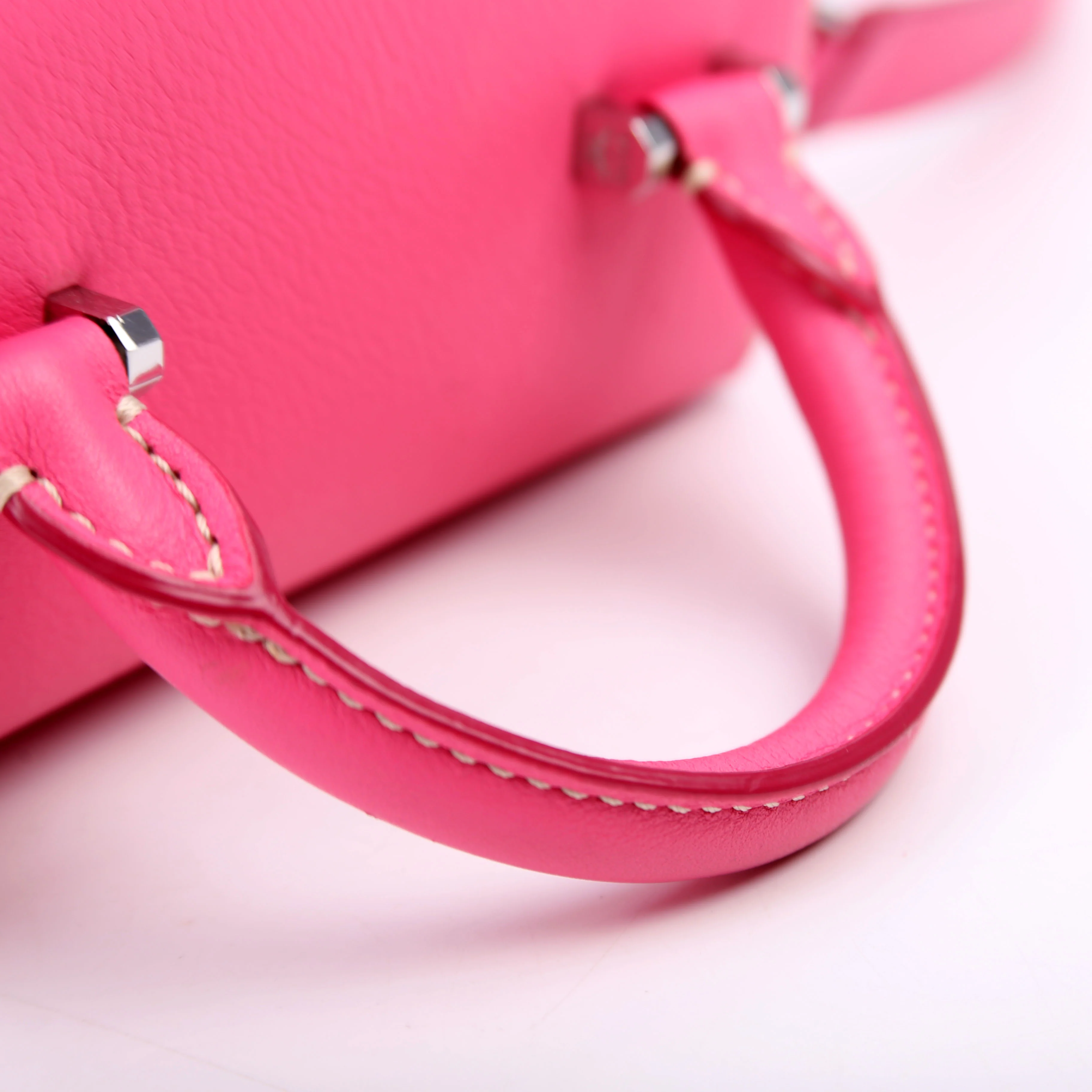 Soft Berlin Crossbody Pink - Image 12