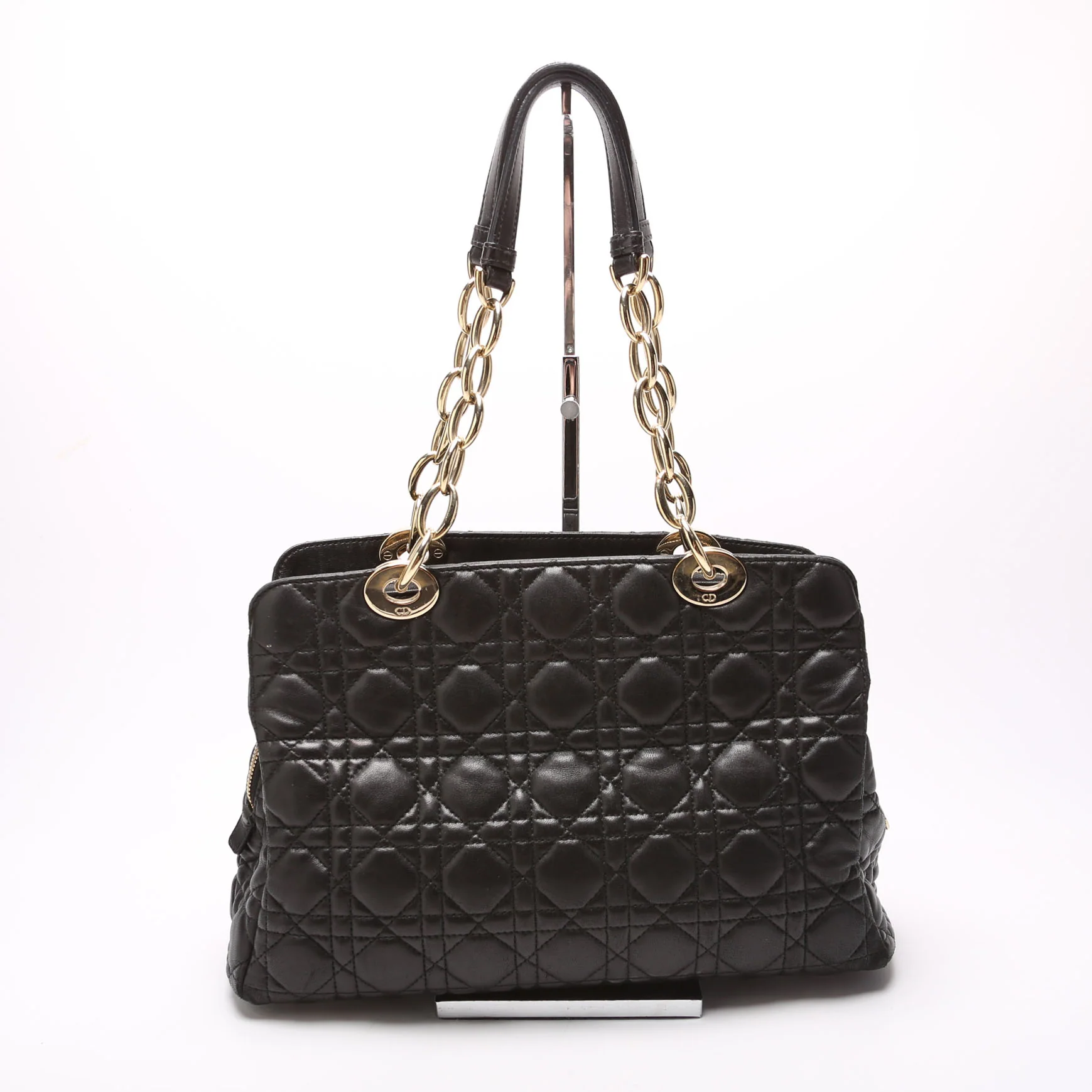 Soft Zip Shopping Tote Lambskin Small Black - Image 3