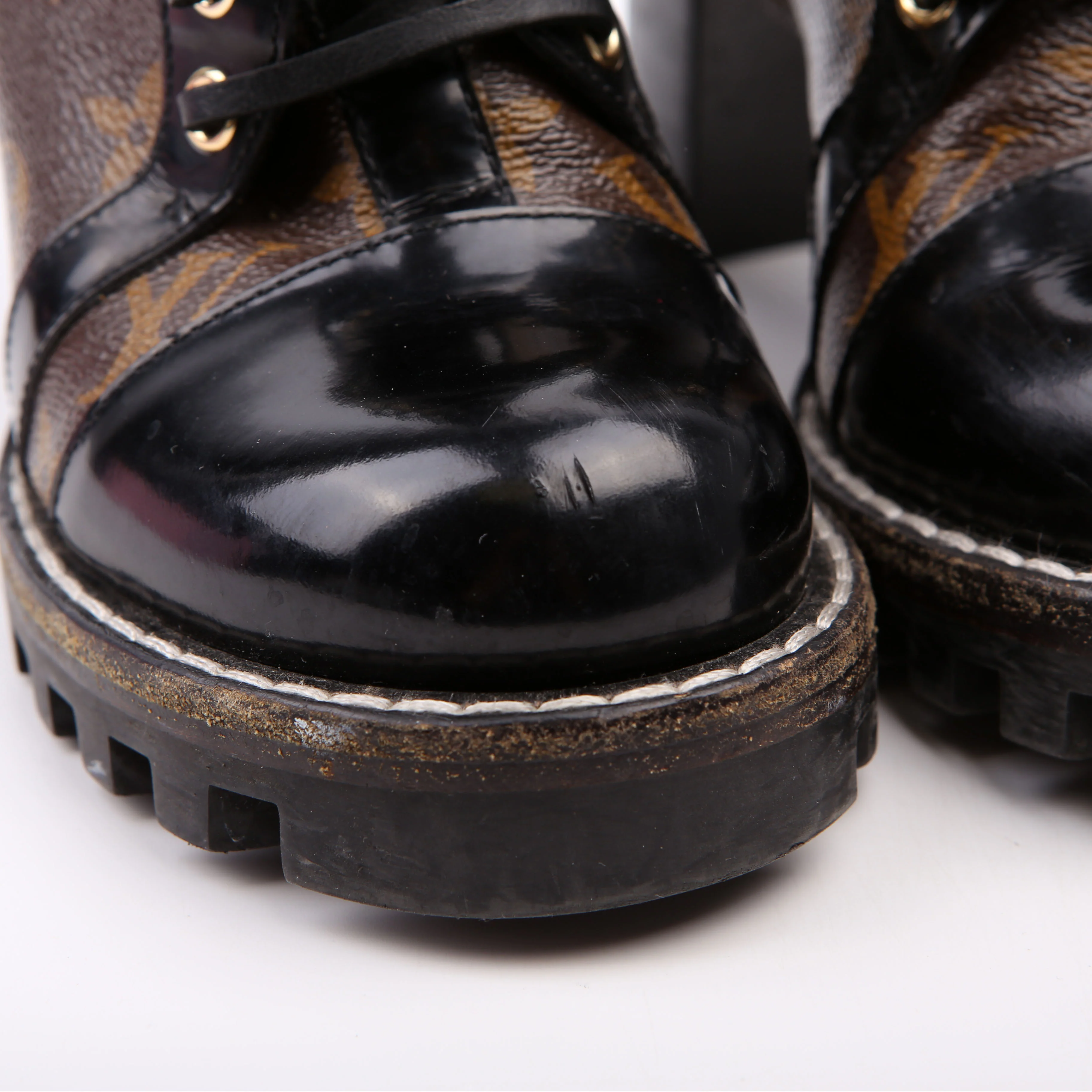 Star Trail Ankle Boots Size 36.5 - Image 10