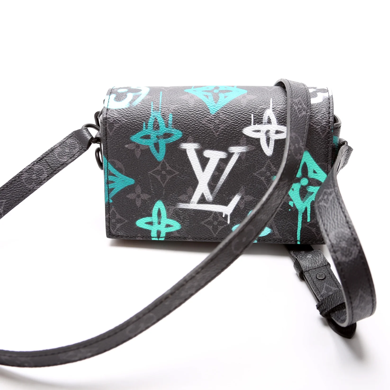 Steamer Wearable Wallet Monogram Eclipse Graffiti Black/Multi - Image 3