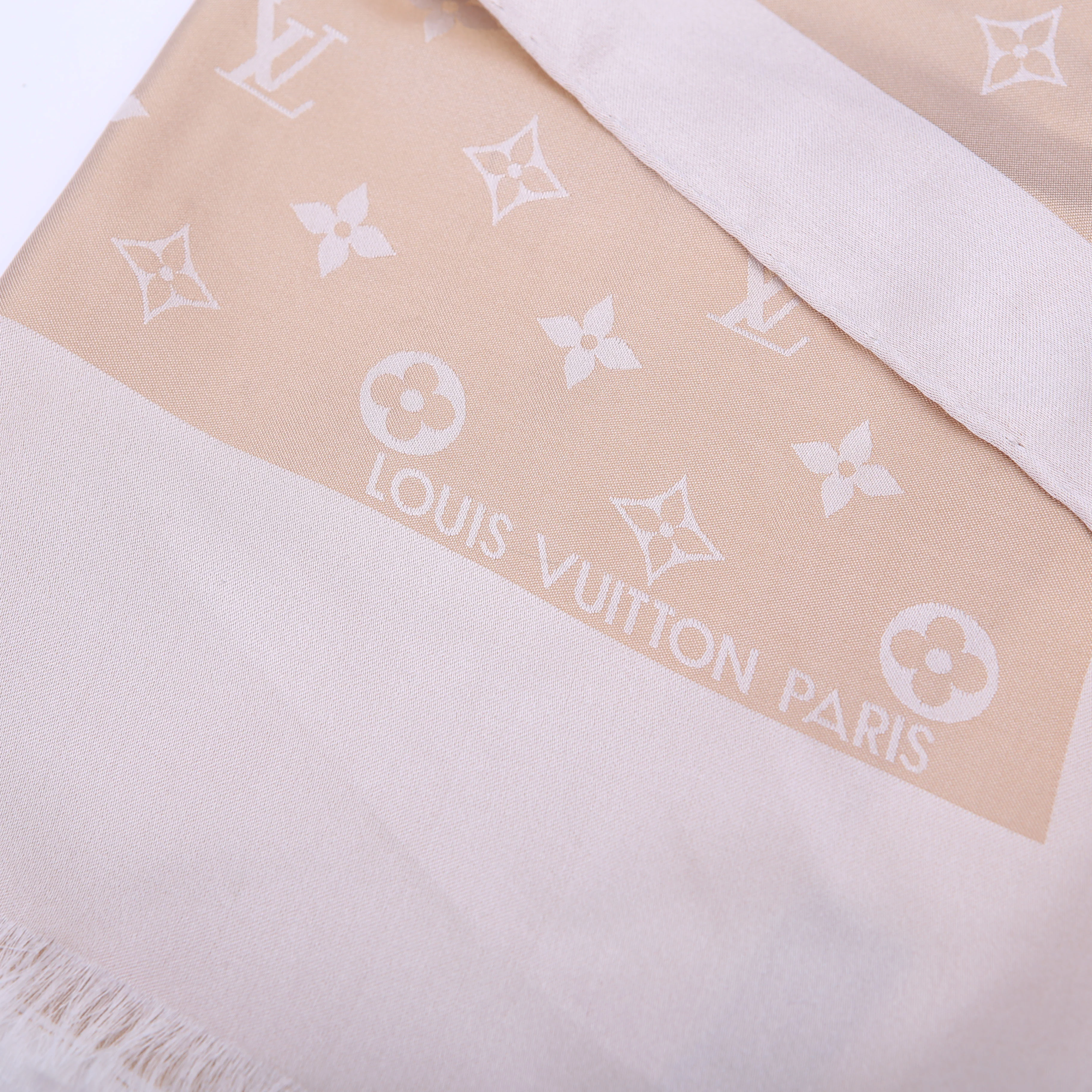 Stole Monogram Shine Scarf - Image 2