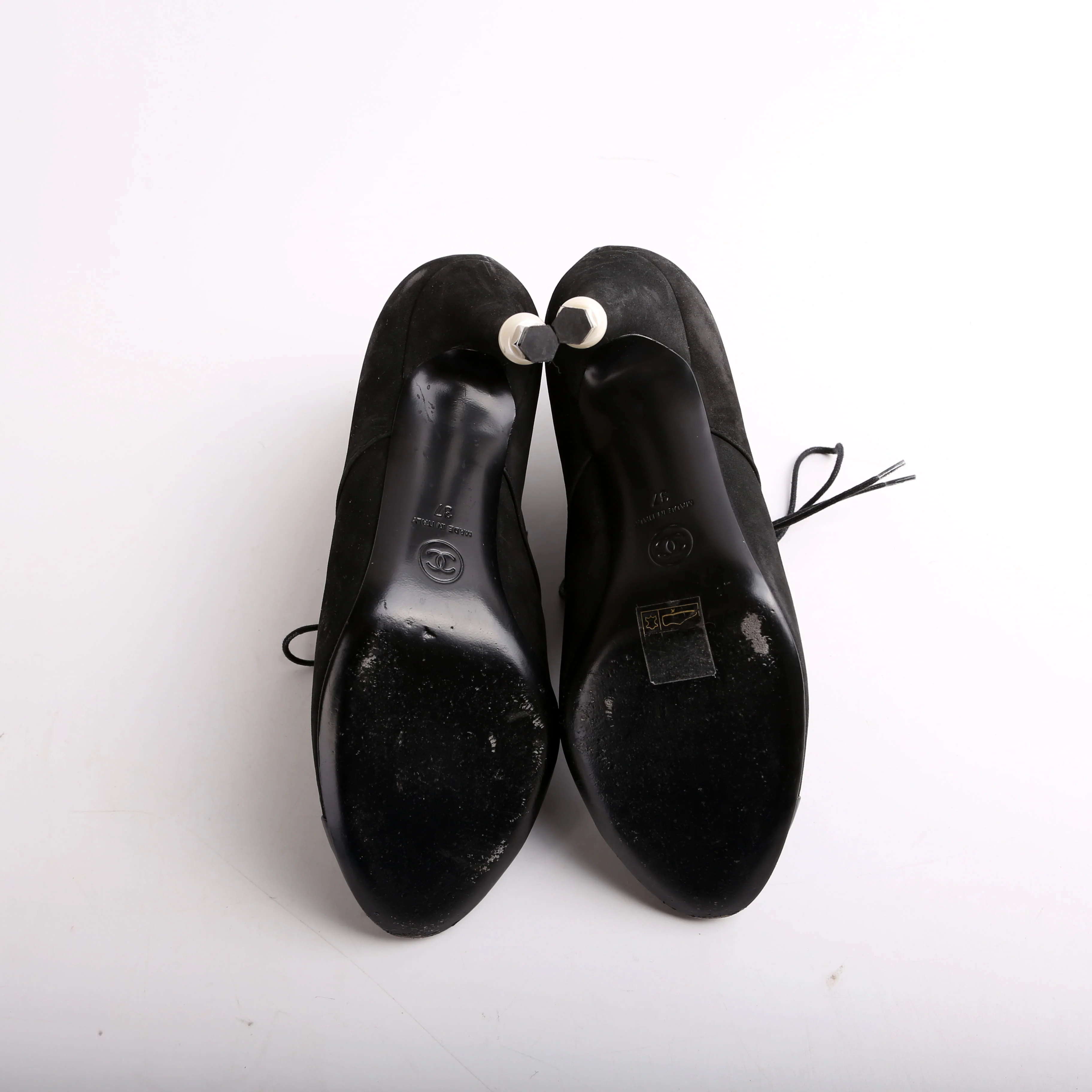 Suede Pearl Lace-Up Booties Size 37 - Image 5