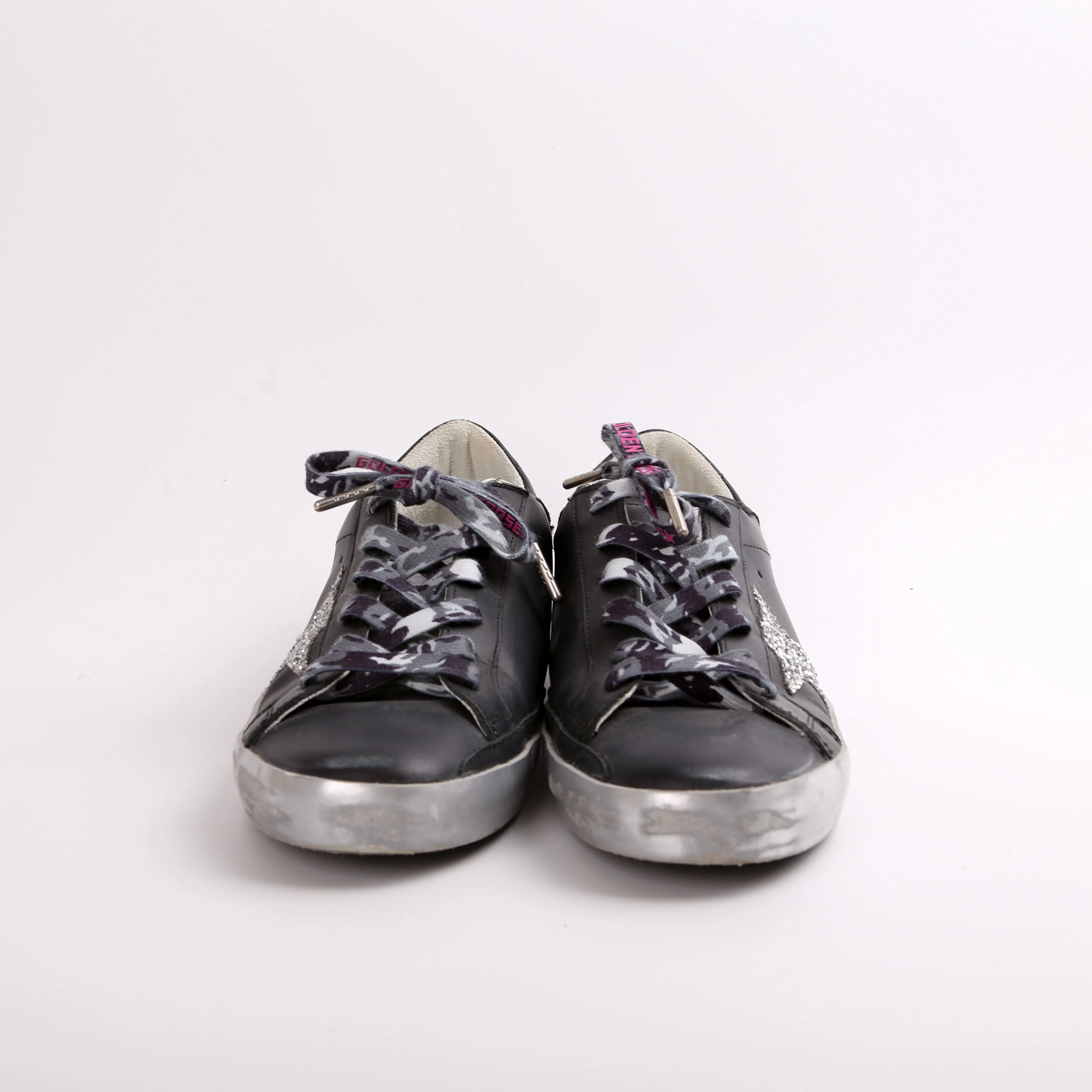 Superstar Classic Sneakers Size 40 - Image 2