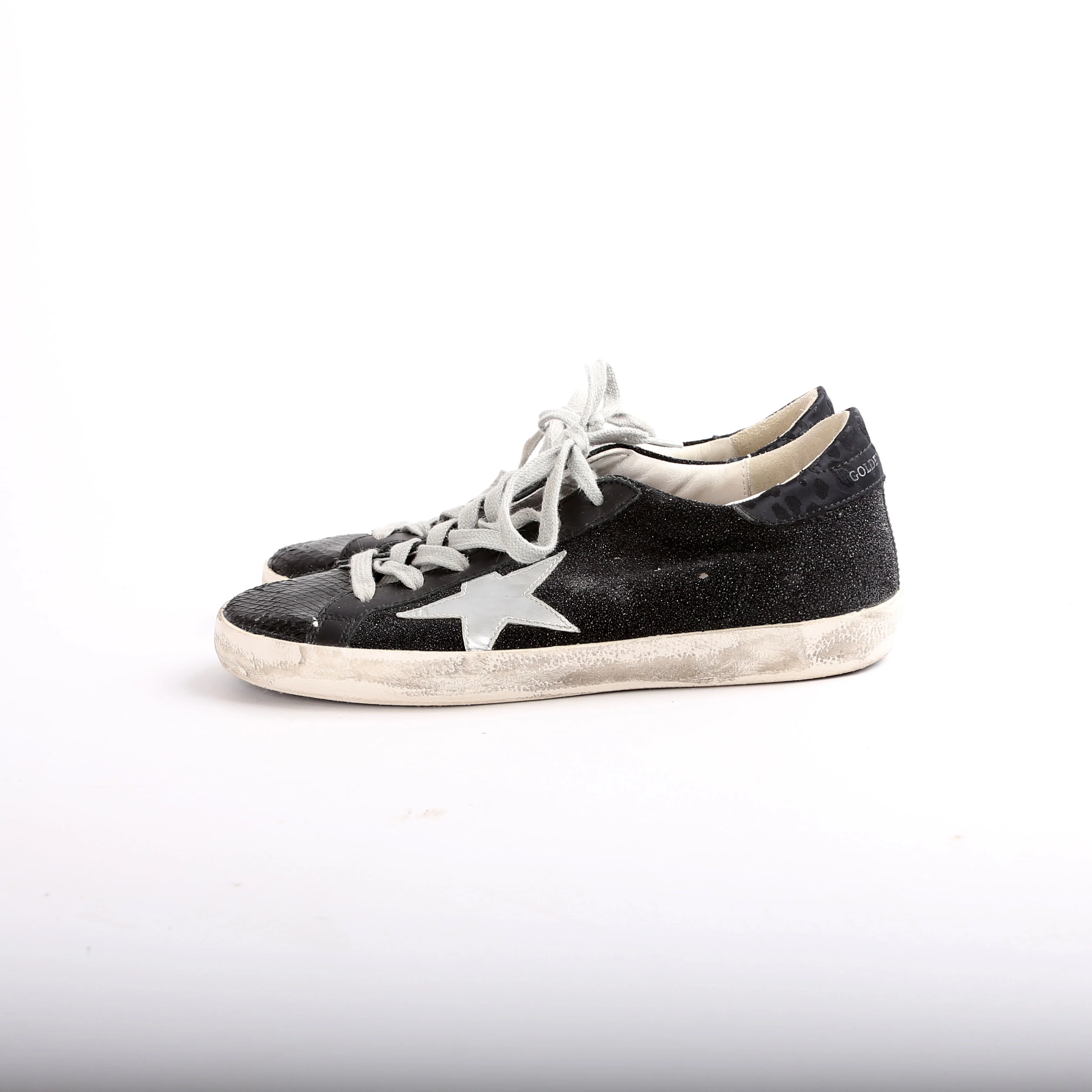 Superstar Sneakers Size 38 - Image 2