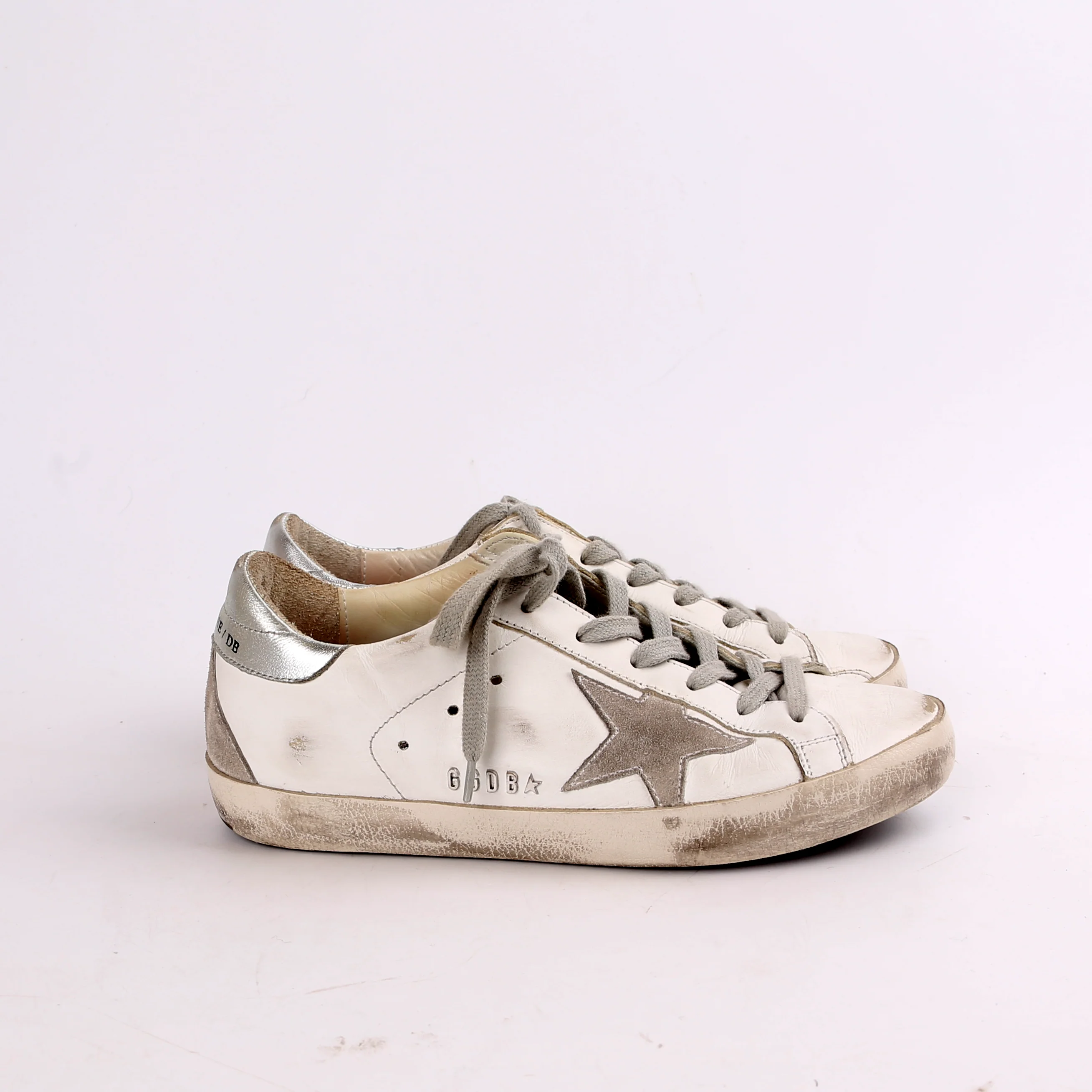 Superstar Sneakers Size 36 - Image 5