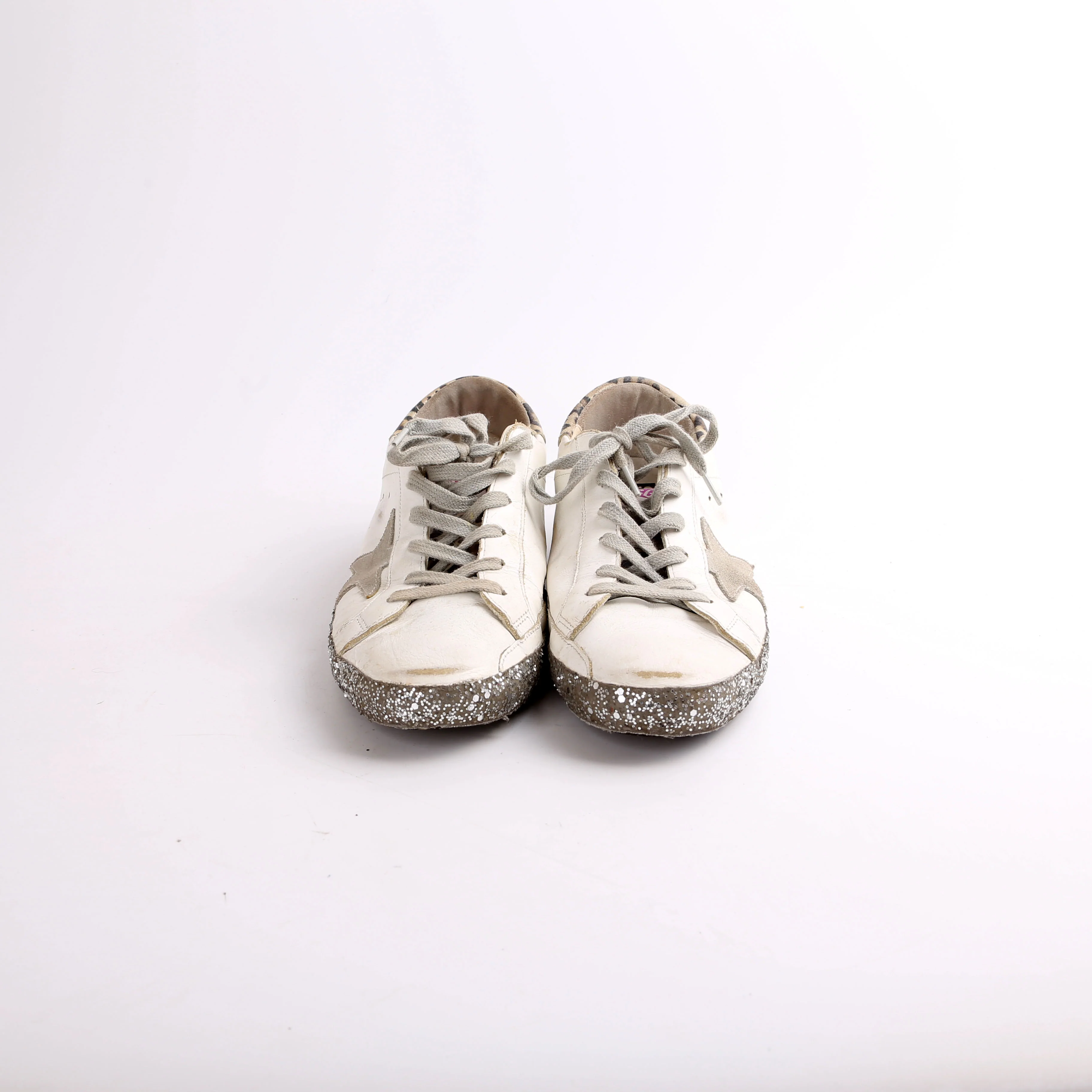 Superstar Sneakers Size 40 - Image 2