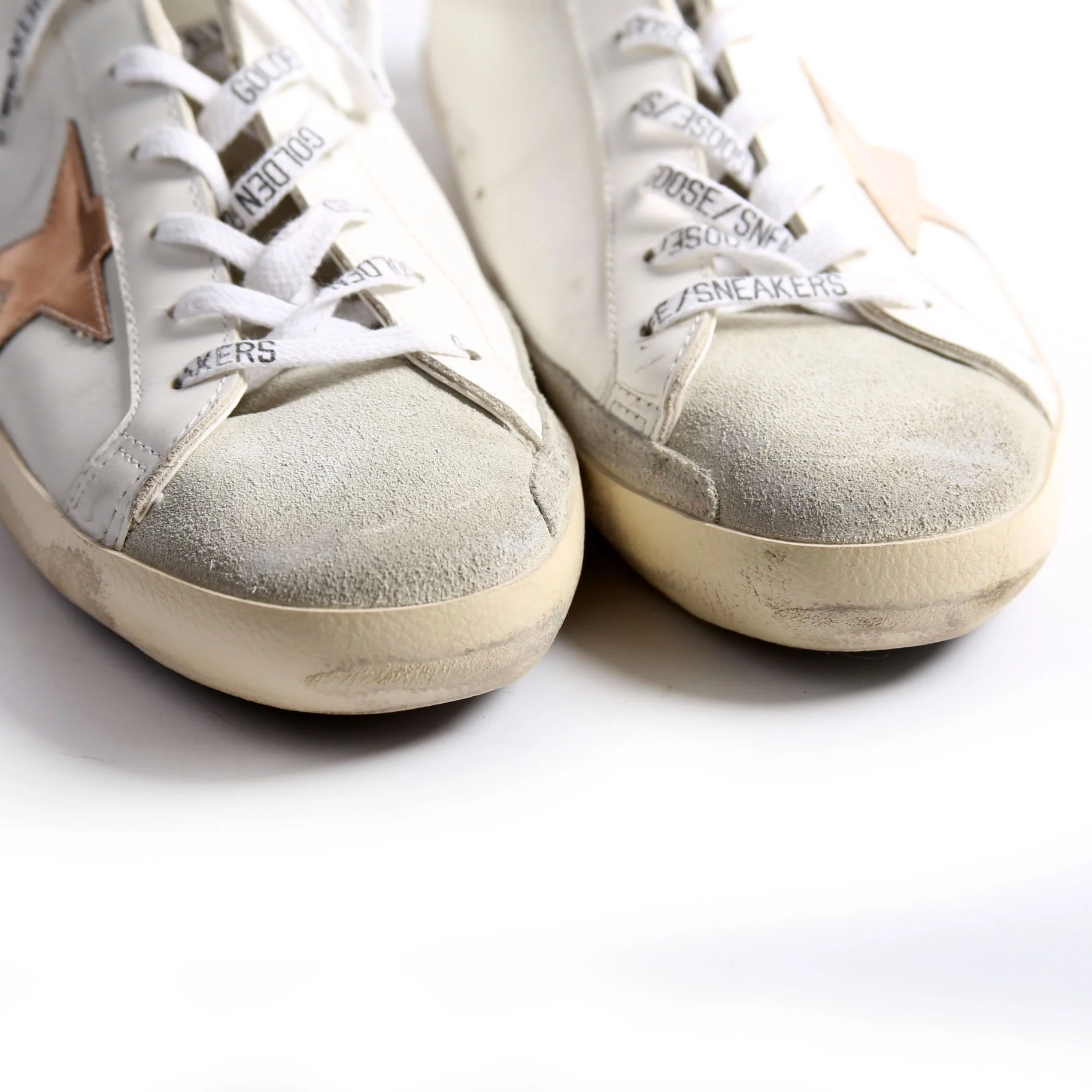 Superstar Sneakers Size 42 - Image 8