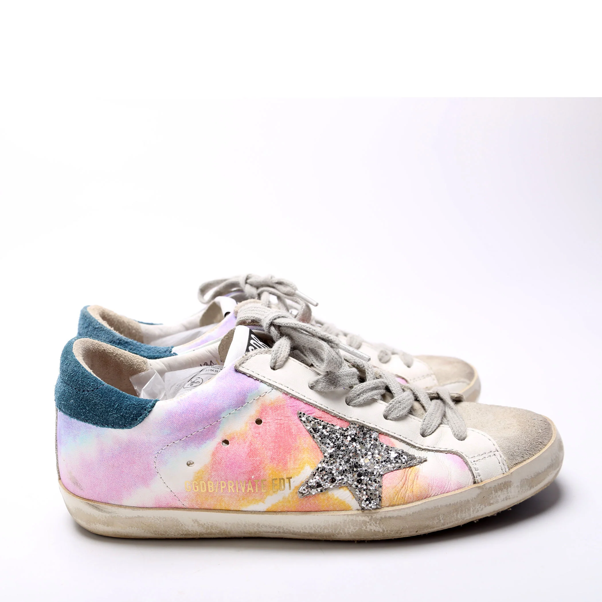 Superstar Sneakers Size 36 - Image 3