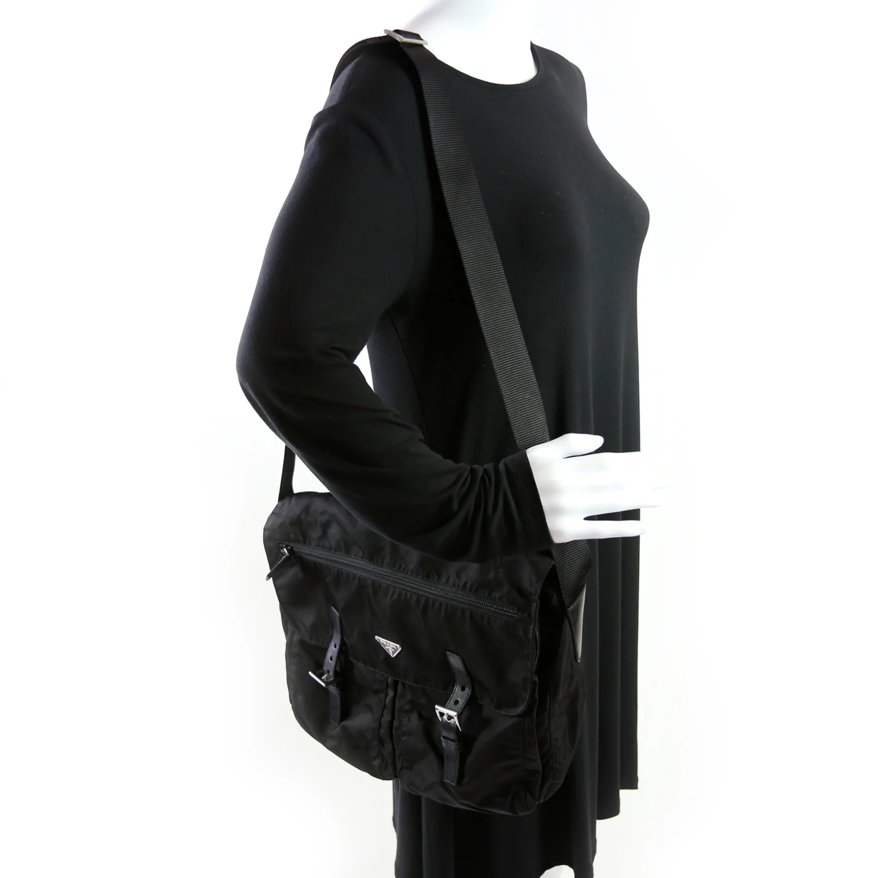 Tessuto Nylon Buckle Messenger - Image 11