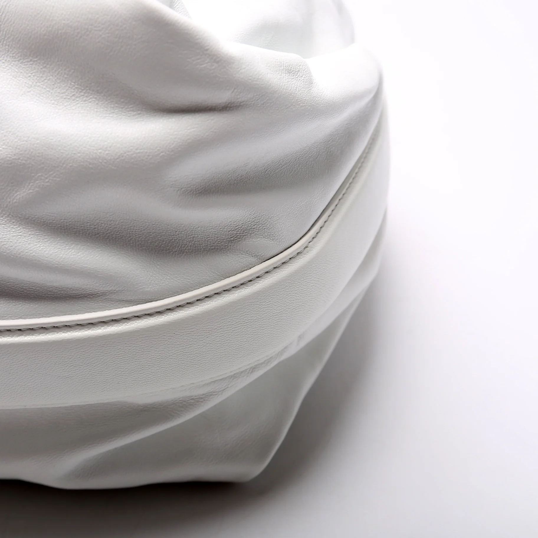 The Ball Bundle Shoulder Bag - Image 6