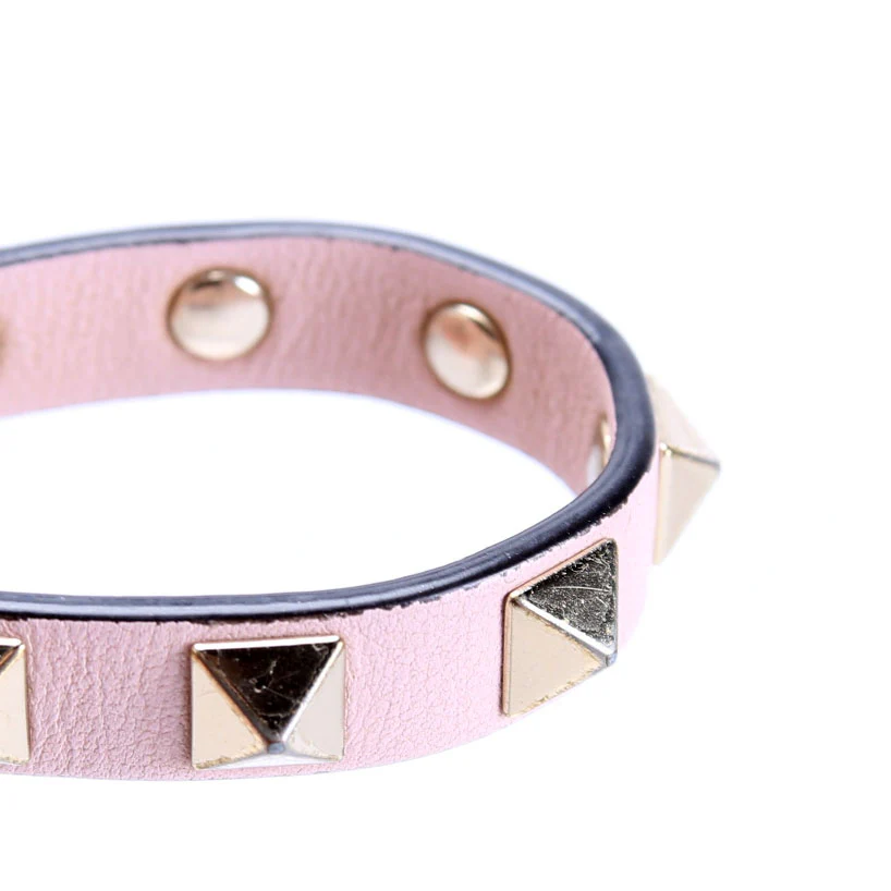 The Rockstud Leather Bracelet Pink - Image 4