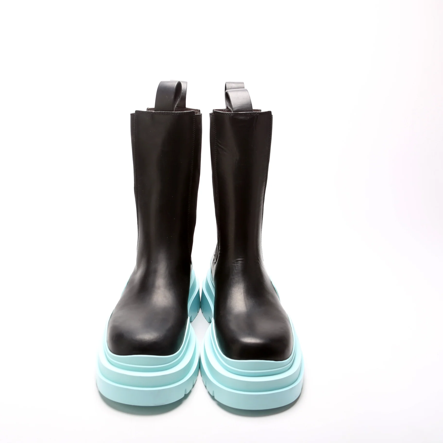 The Tire Chelsea Boots Size 39.5 - Image 2