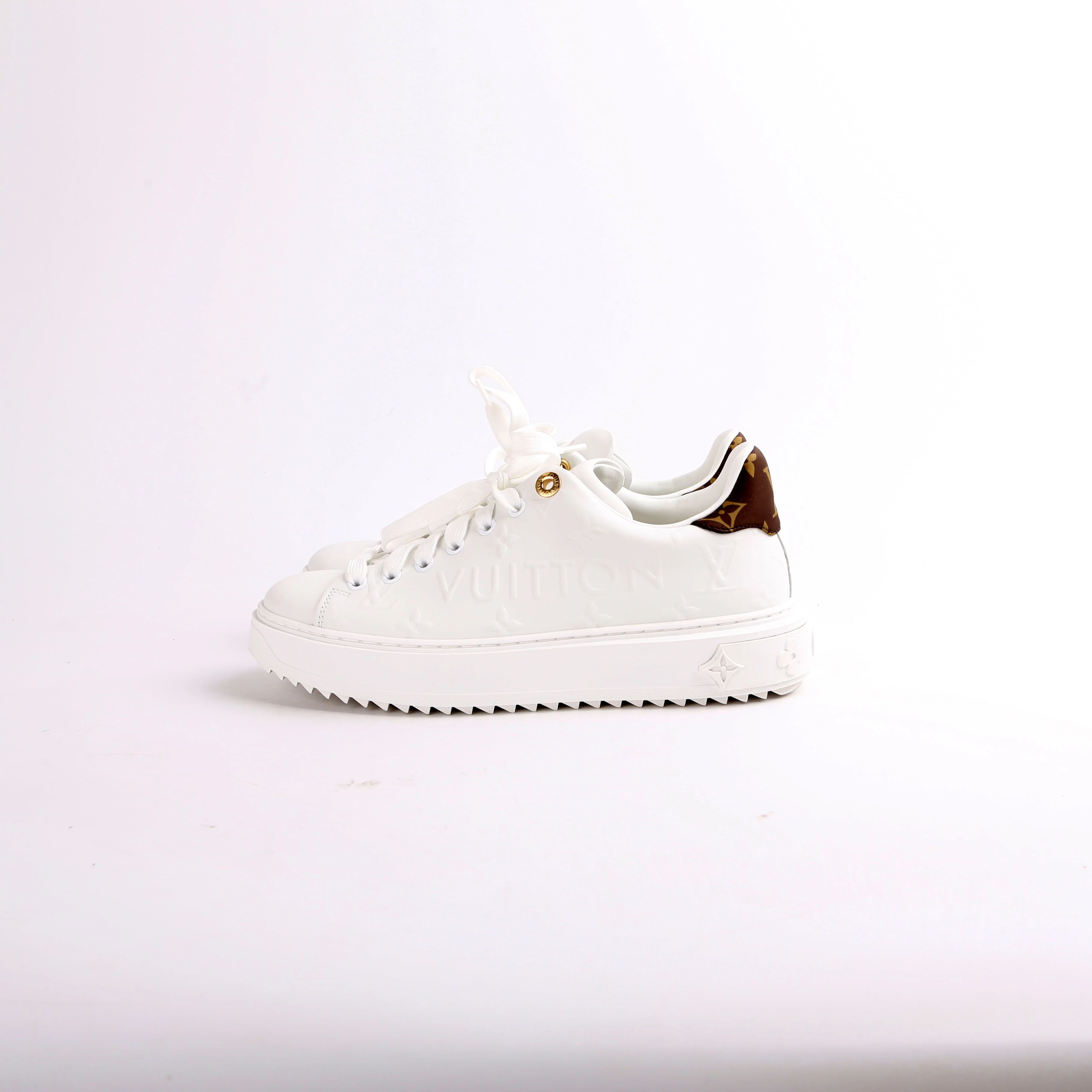 Time Out Sneakers Size 37.5 - Image 2