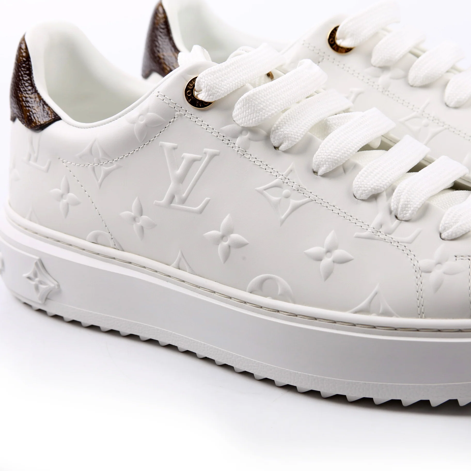 Time Out Sneakers Size 39 White/Brown - Image 11
