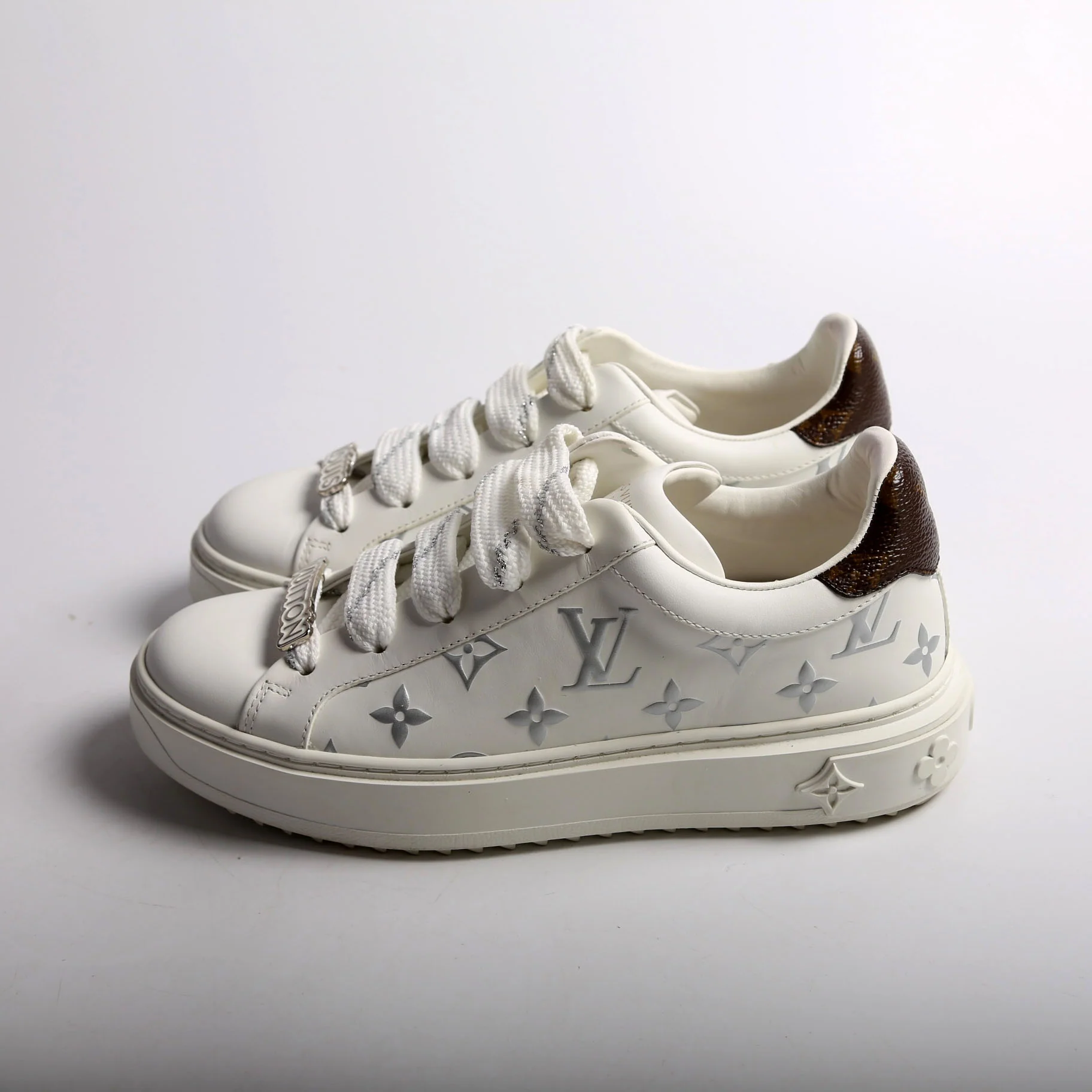 Timeout Sneakers Size 36.5 - Image 3