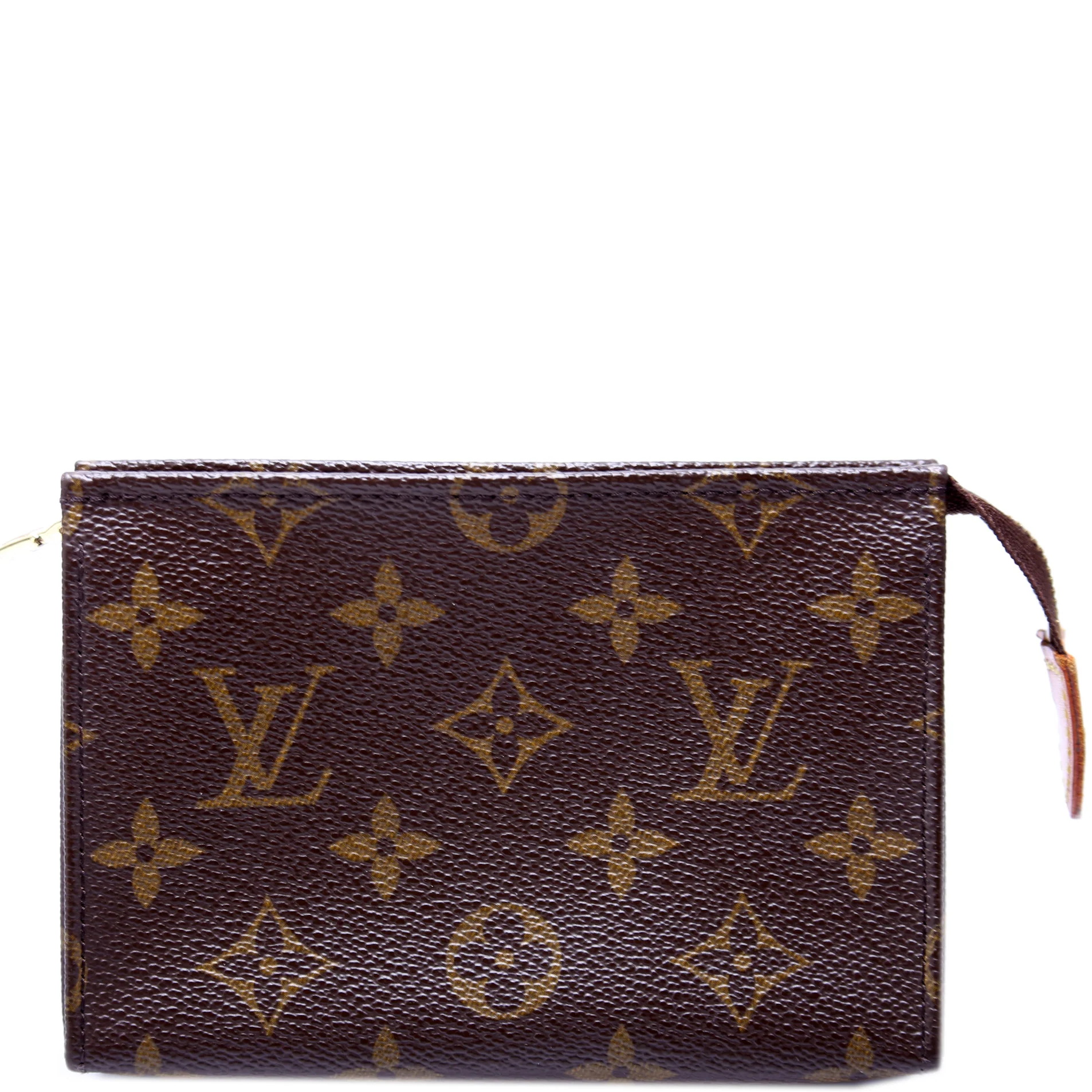 Toiletry Pouch 15 Monogram Newer