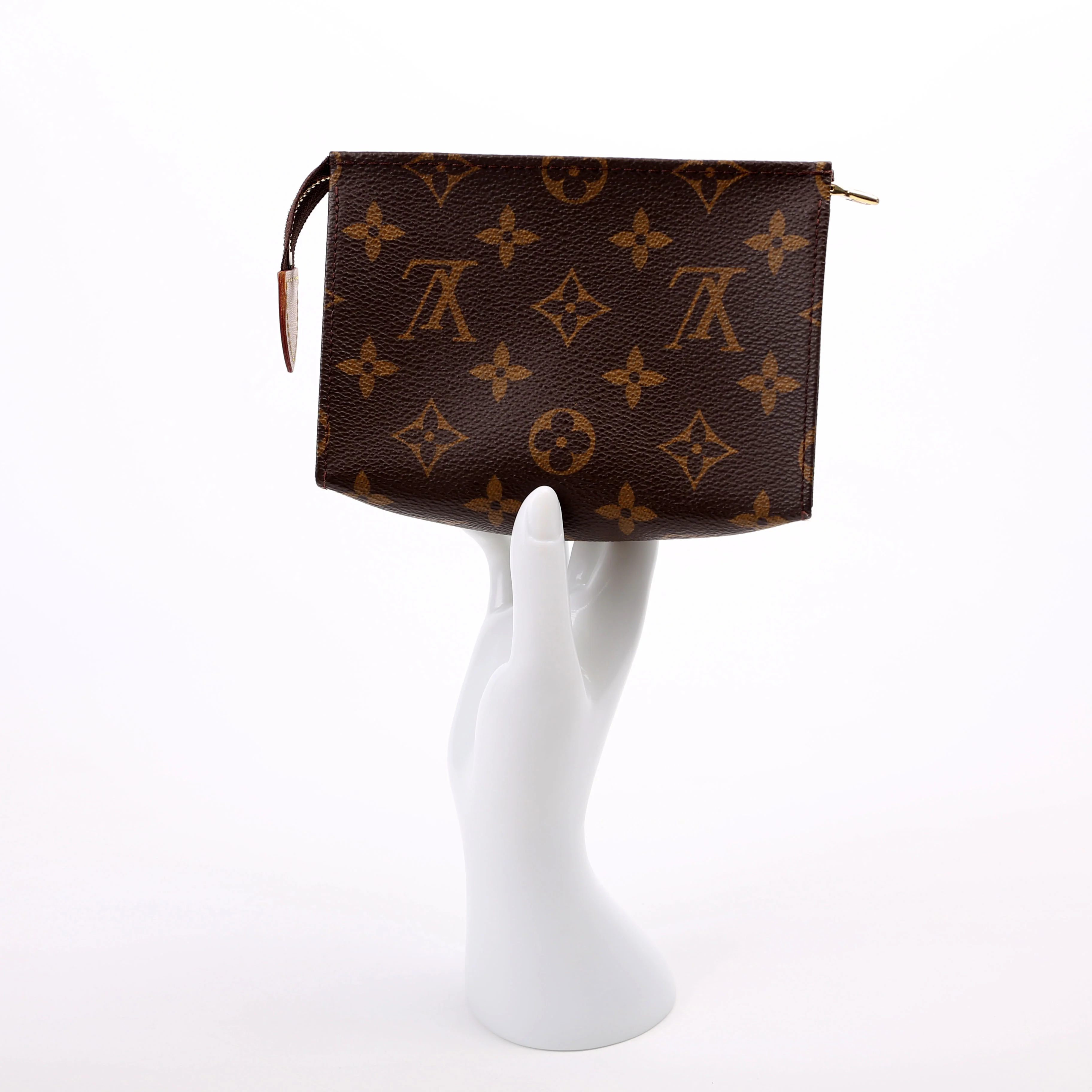 Toiletry Pouch 15 Monogram Newer - Image 8