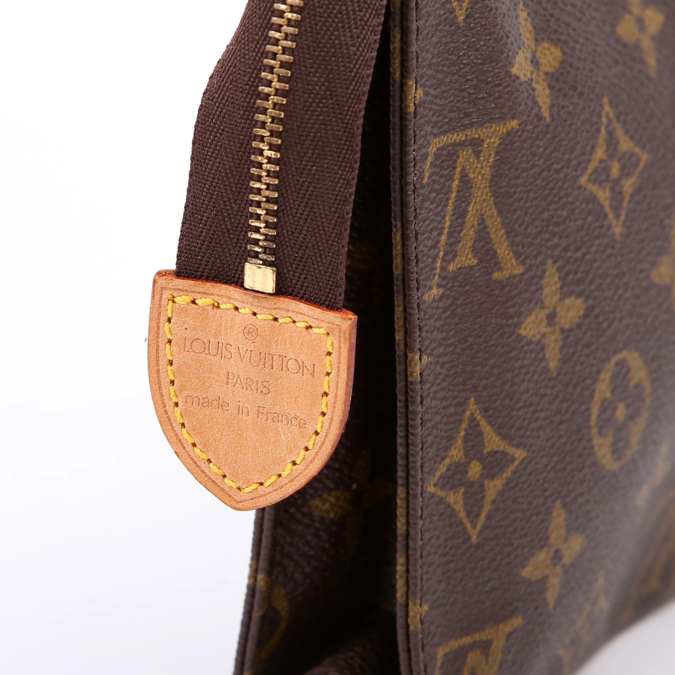 Toiletry Pouch 19 Monogram - Image 4