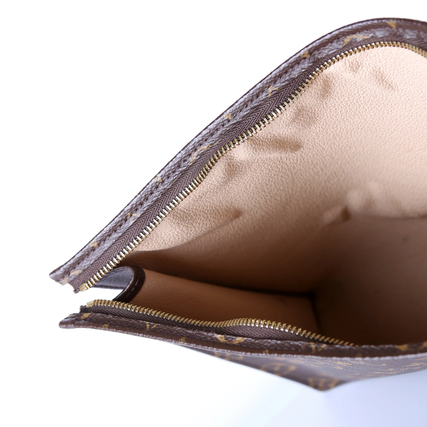 Toiletry Pouch 26 Newer Monogram - Image 10