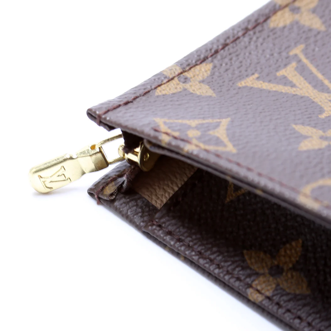Toiletry Pouch 26 Newer Monogram - Image 6