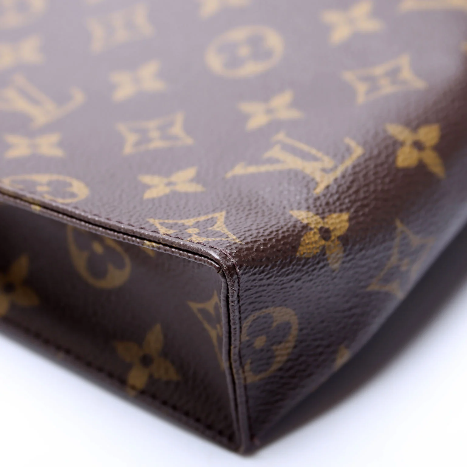 Toiletry Pouch 26 Newer Monogram - Image 5