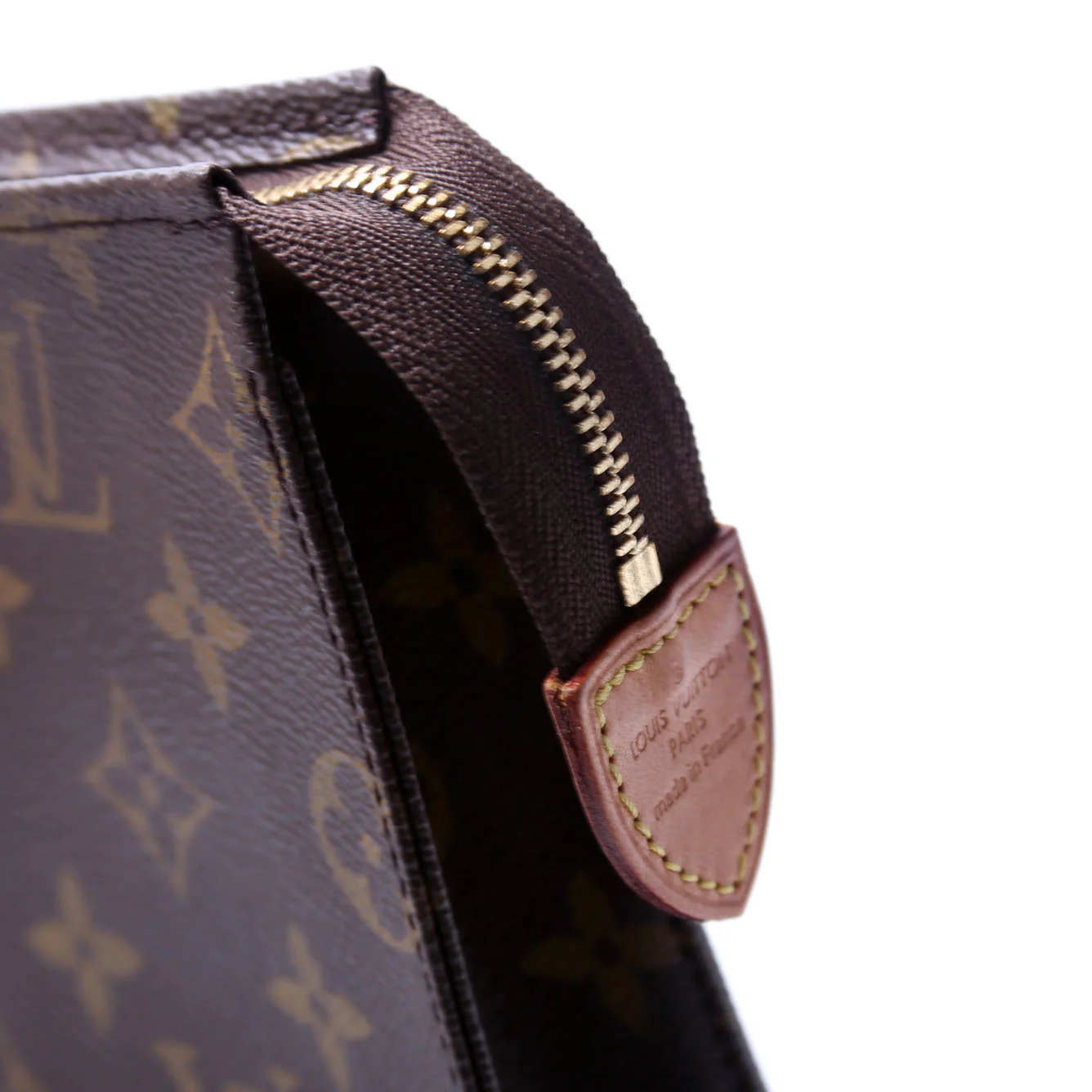 Toiletry Pouch 26 Newer Monogram - Image 7