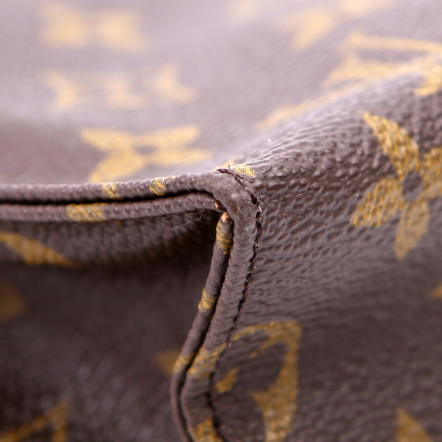 Toiletry Pouch 26 Newer Monogram - Image 5