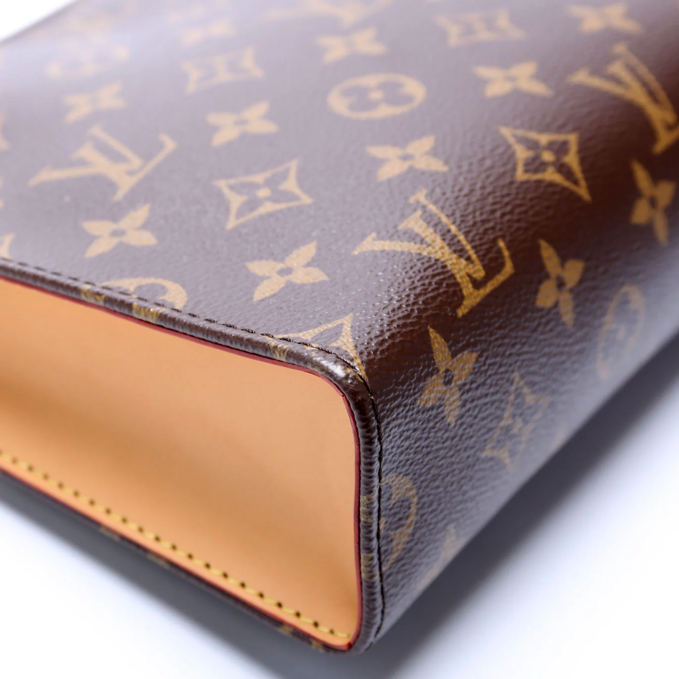 Toiletry Pouch On Chain - Image 5