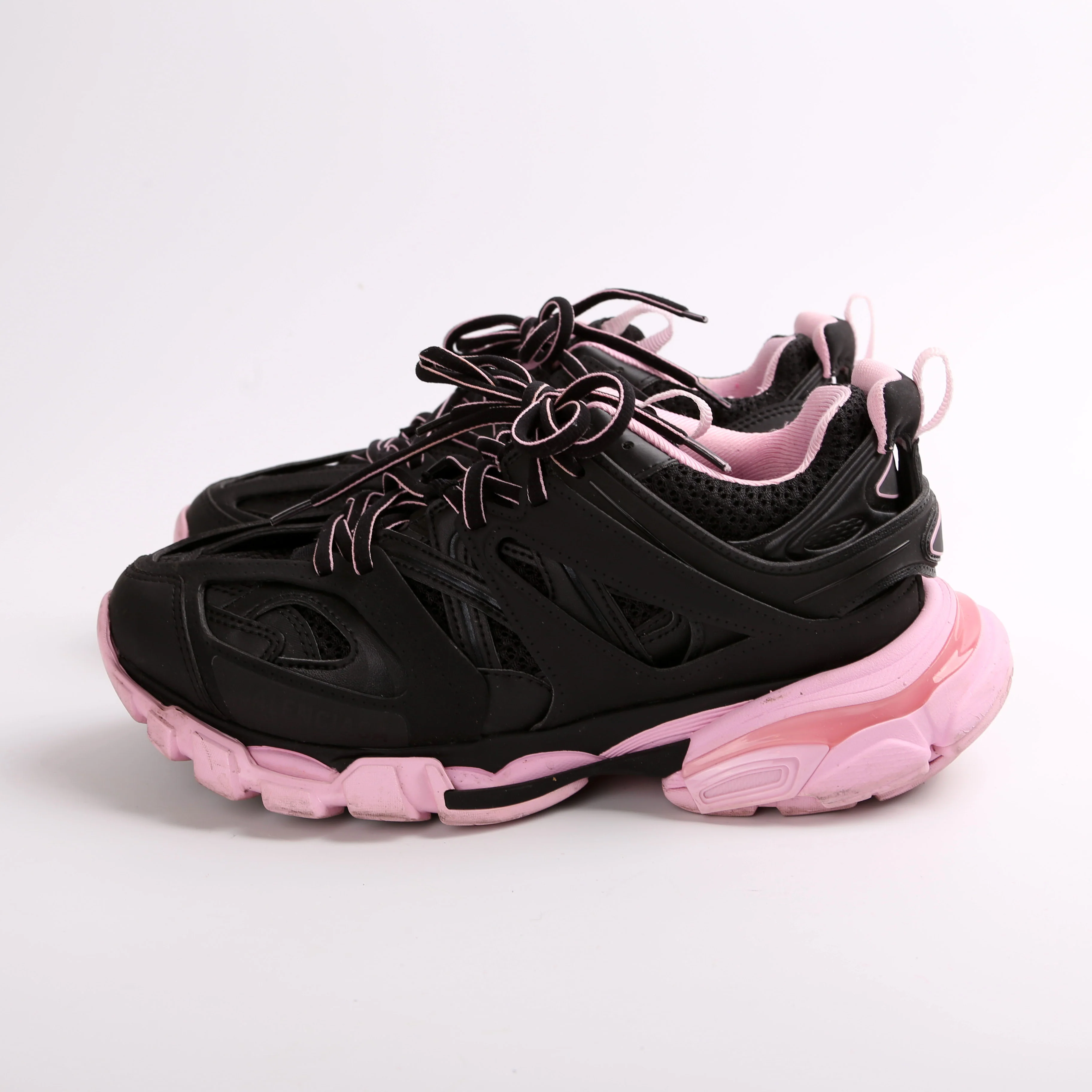 TRADE Keyunna Tucker Track Sneakers Size 38 - Image 3