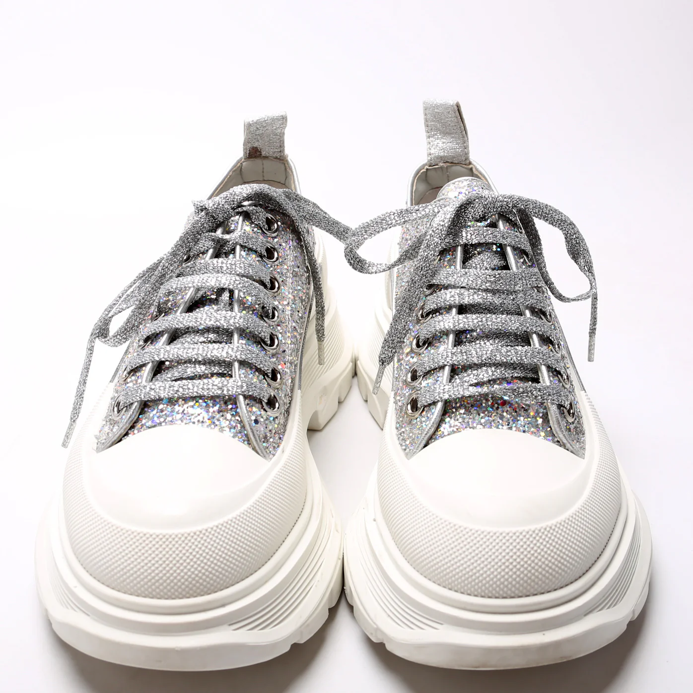 Tread Slick Low Top Glitter Sneakers Size 38.5 - Image 2