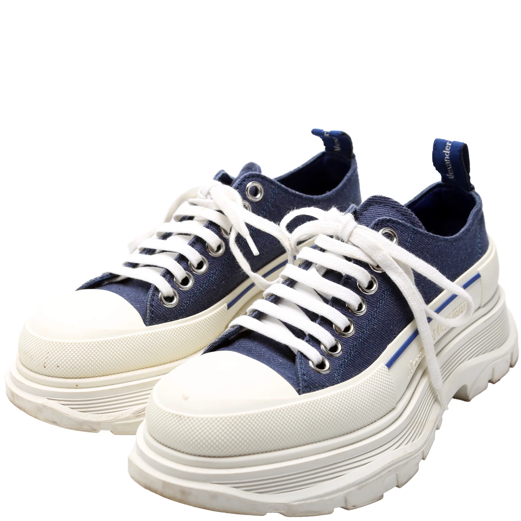 Tread Slick Low Top Sneakers Size 37.5