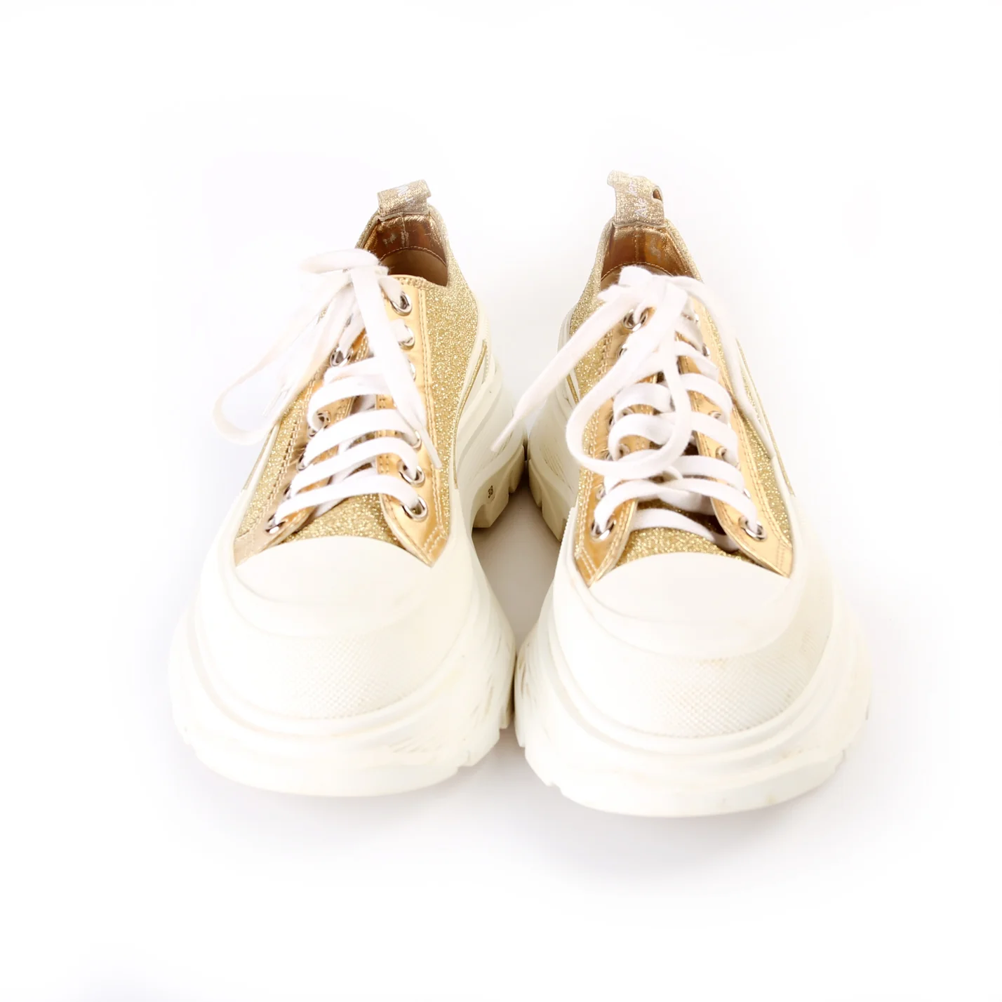 Tread Slick Low Top Sneakers Size 38 - Image 2