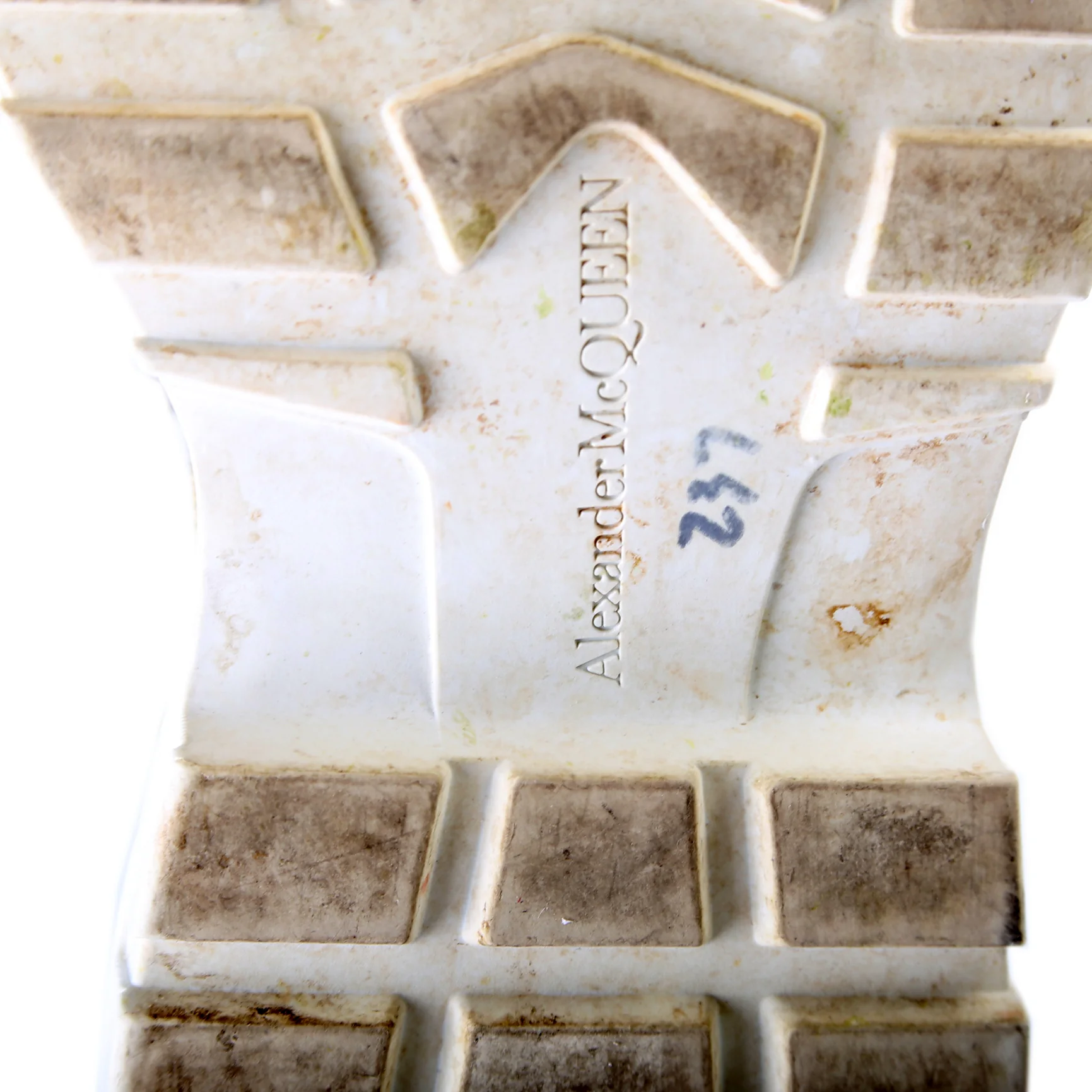 Tread Slick Low Top Sneakers Size 38 - Image 7
