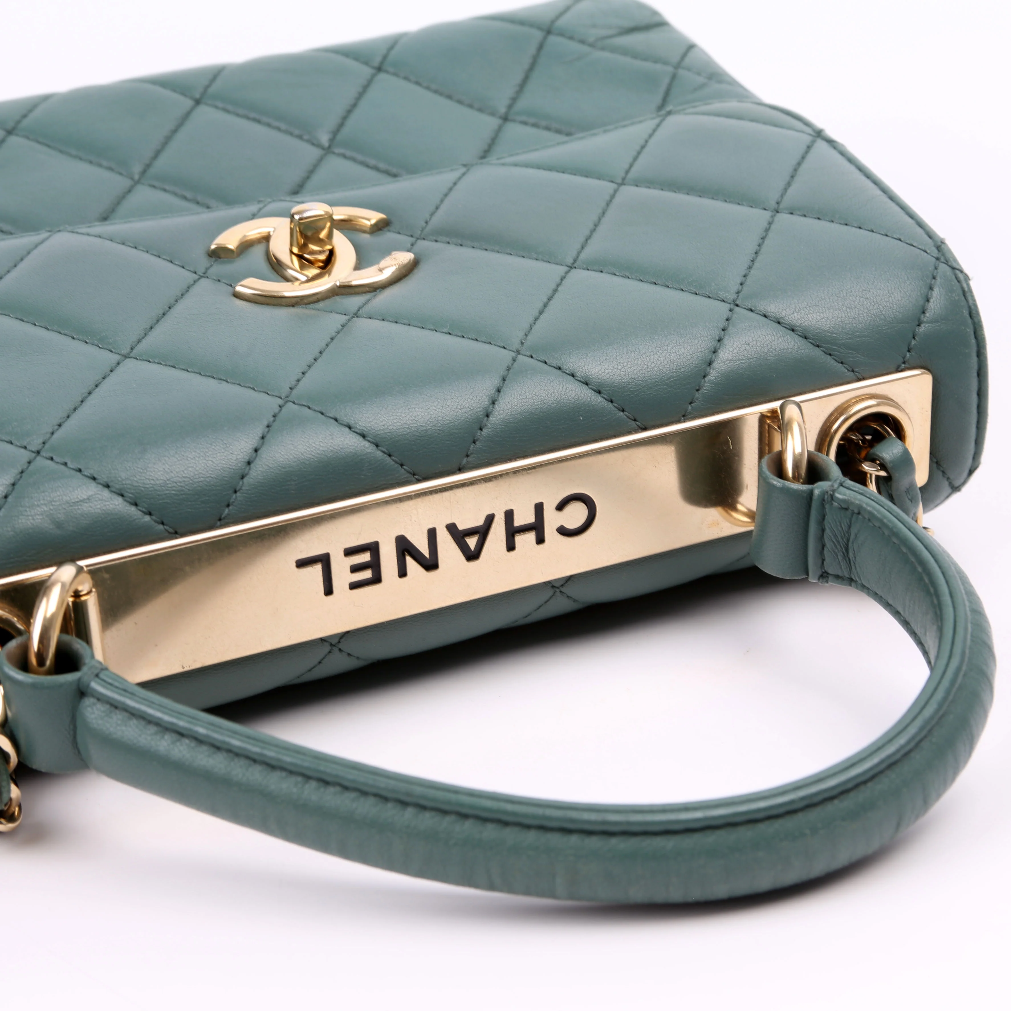 Trendy Top Handle Medium Lambskin 26M Green - Image 12