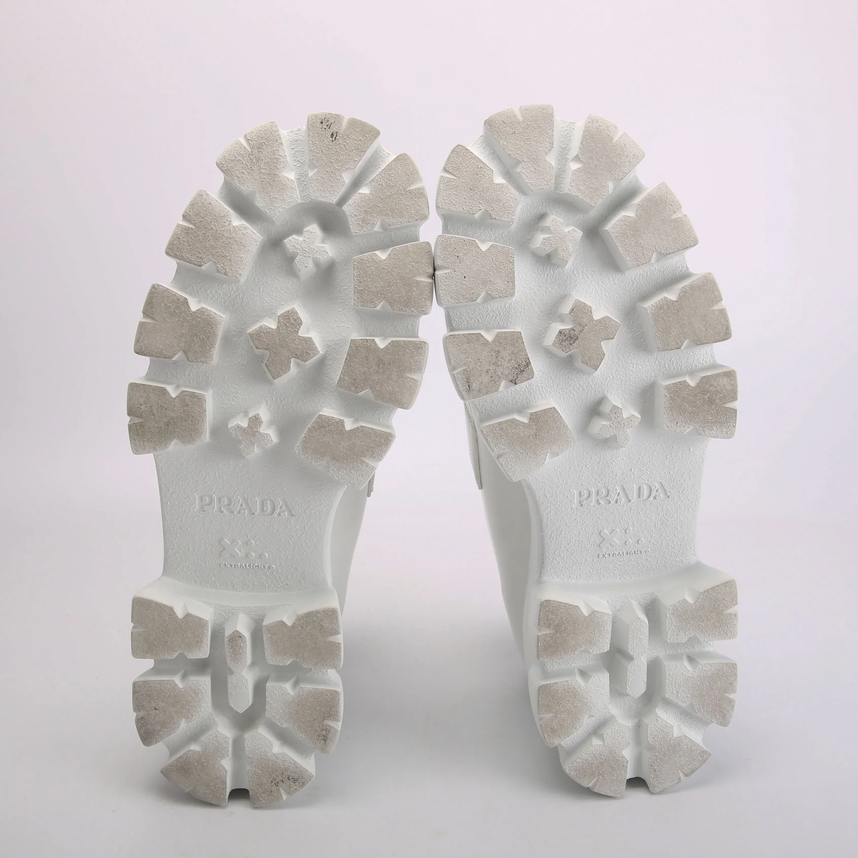 Triangle Logo Monolith Loafers Size 39 White - Image 9