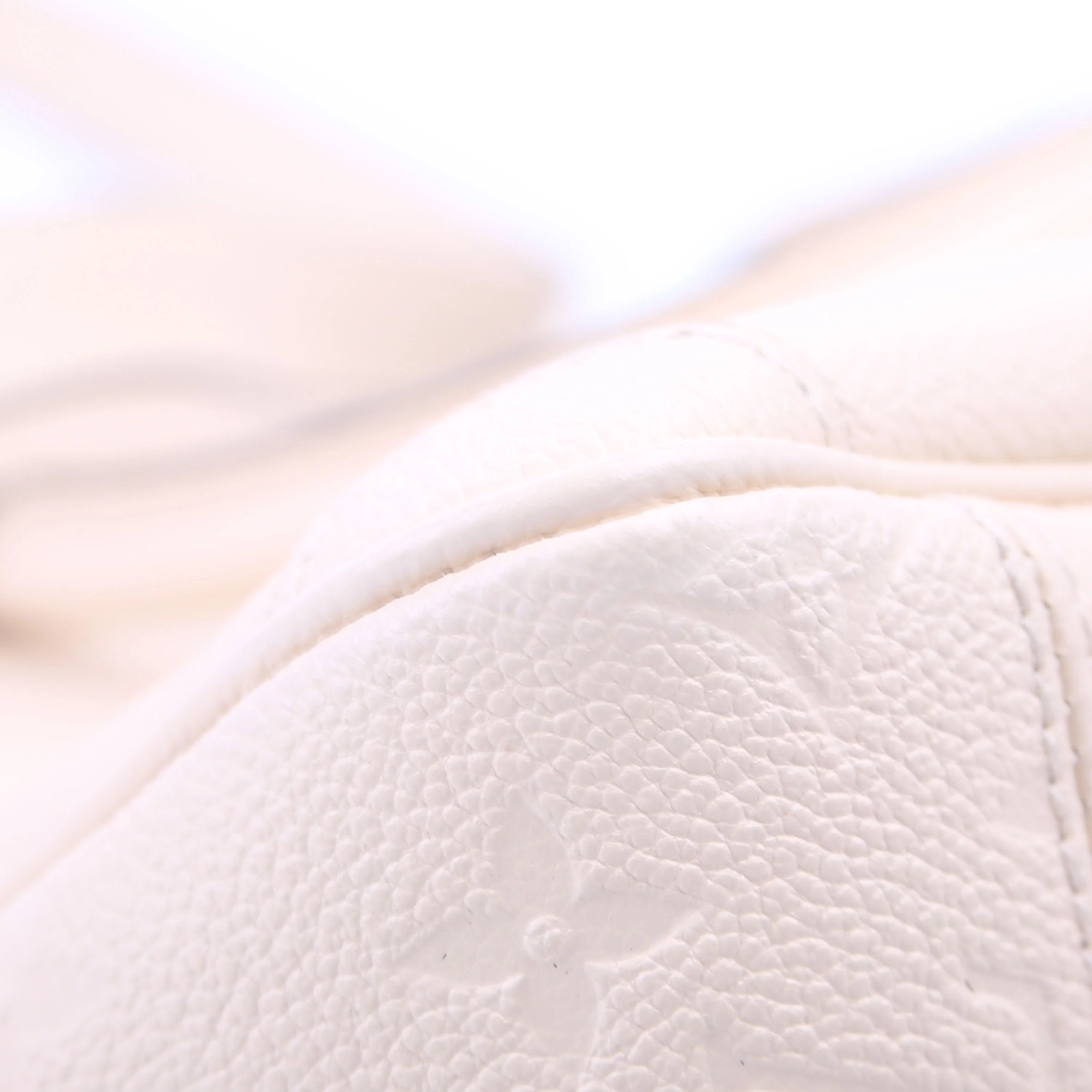 Trianon PM NM Giant Empreinte White - Image 5