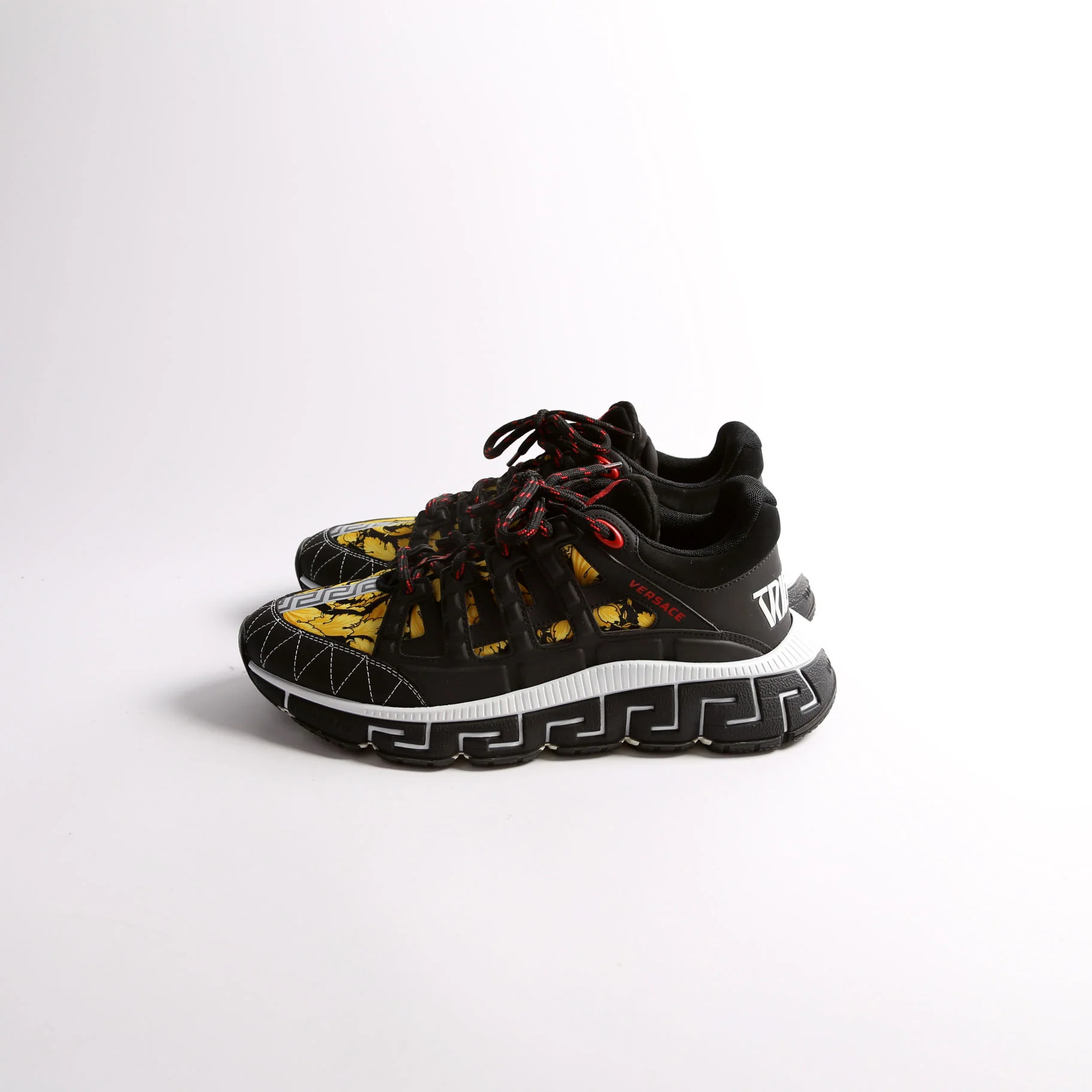 Trigreca Sneakers Size 42 - Image 3