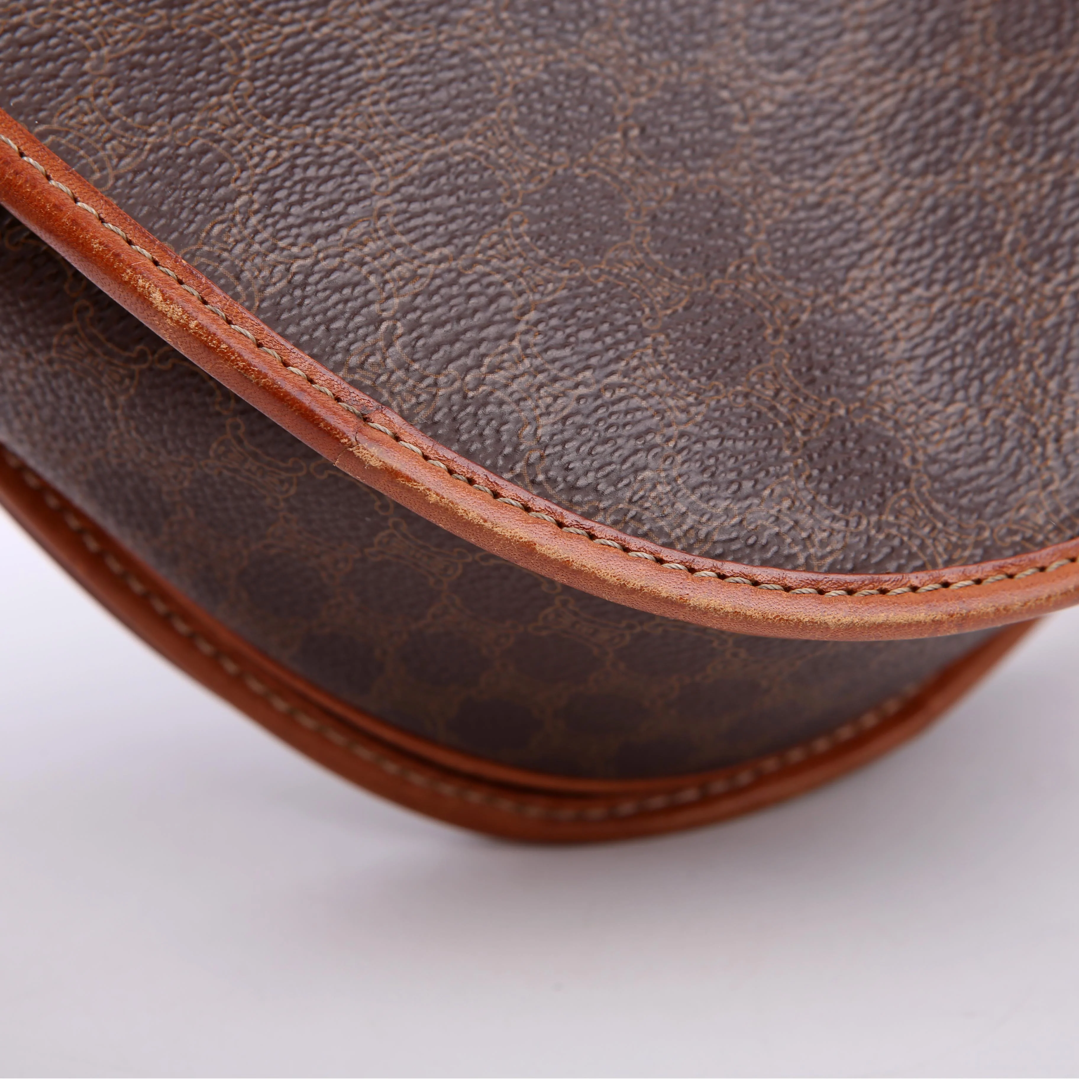 Triomphe Crossbody Vintage Brown - Image 7