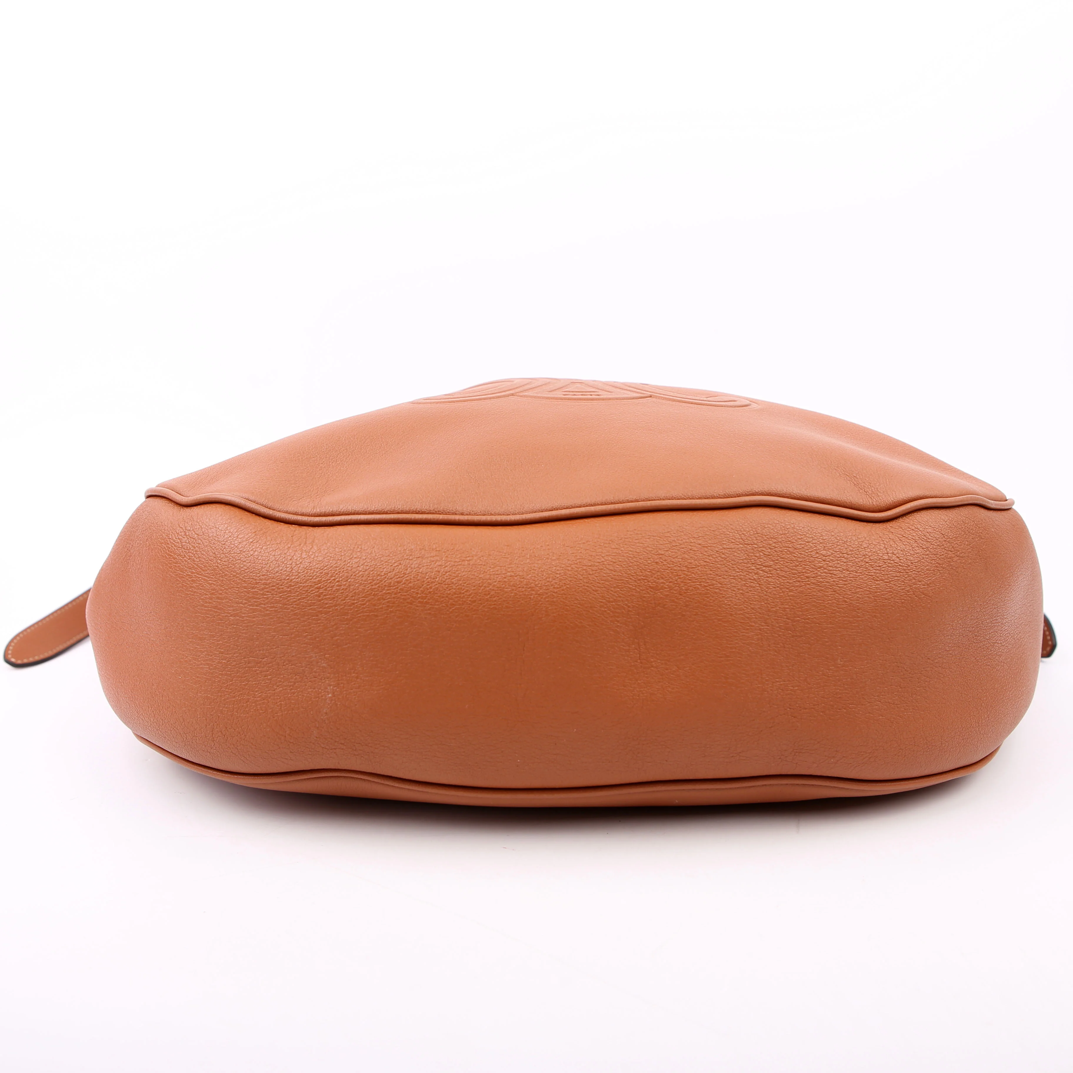 Triomphe Heloise Medium Shoulder Calfskin Brown - Image 4