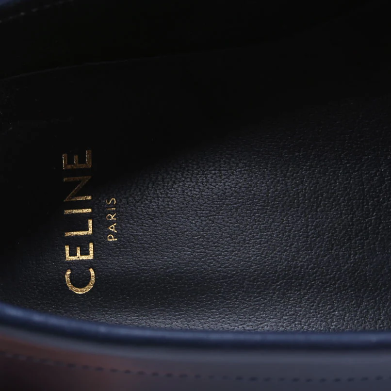 Triomphe Margaret Leather Loafers Size 37 Blue - Image 6
