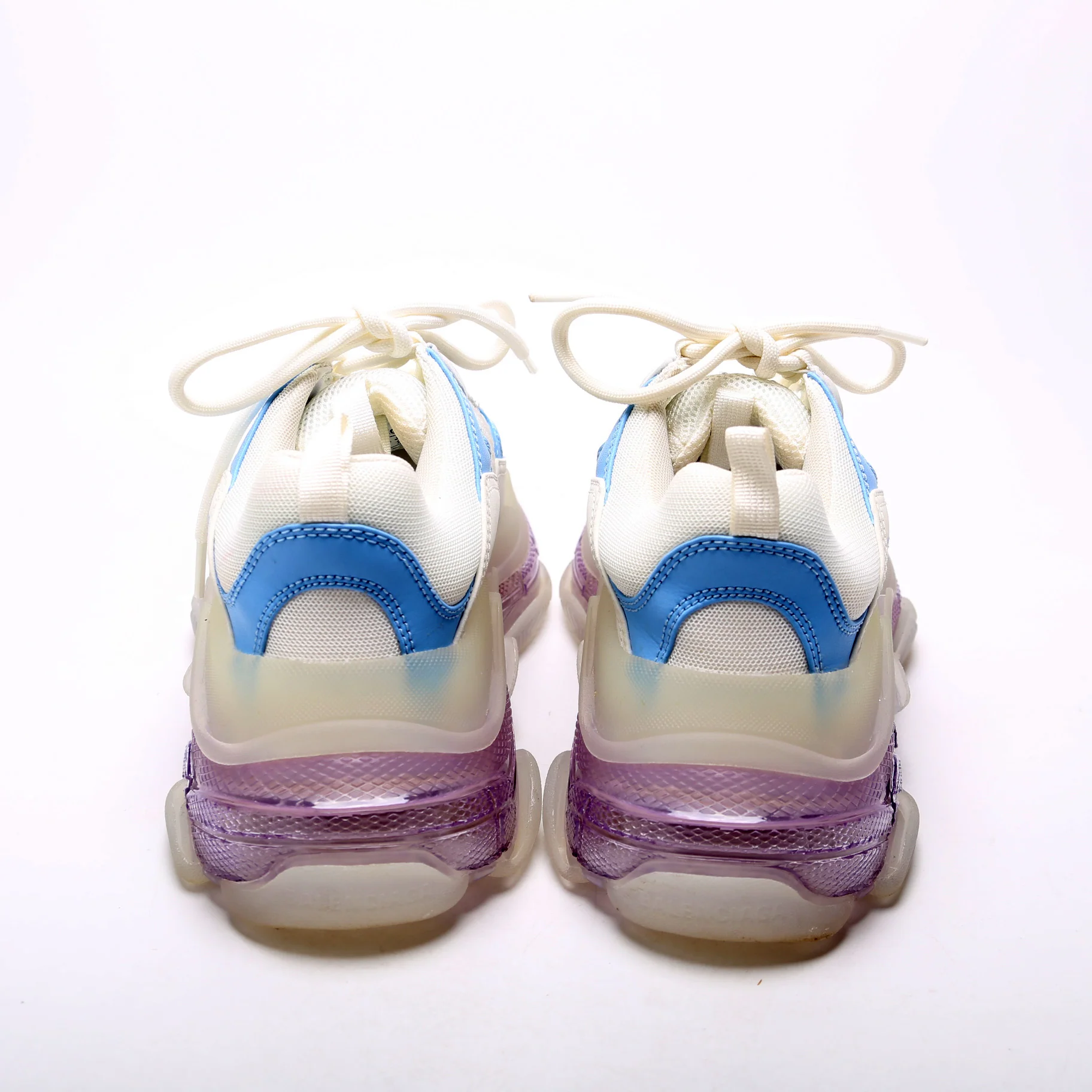 Triple S Sneakers Size 39 - Image 4