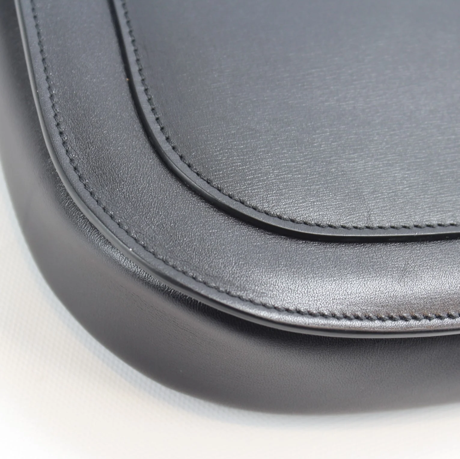 Trotteur Crossbody Small - Image 9