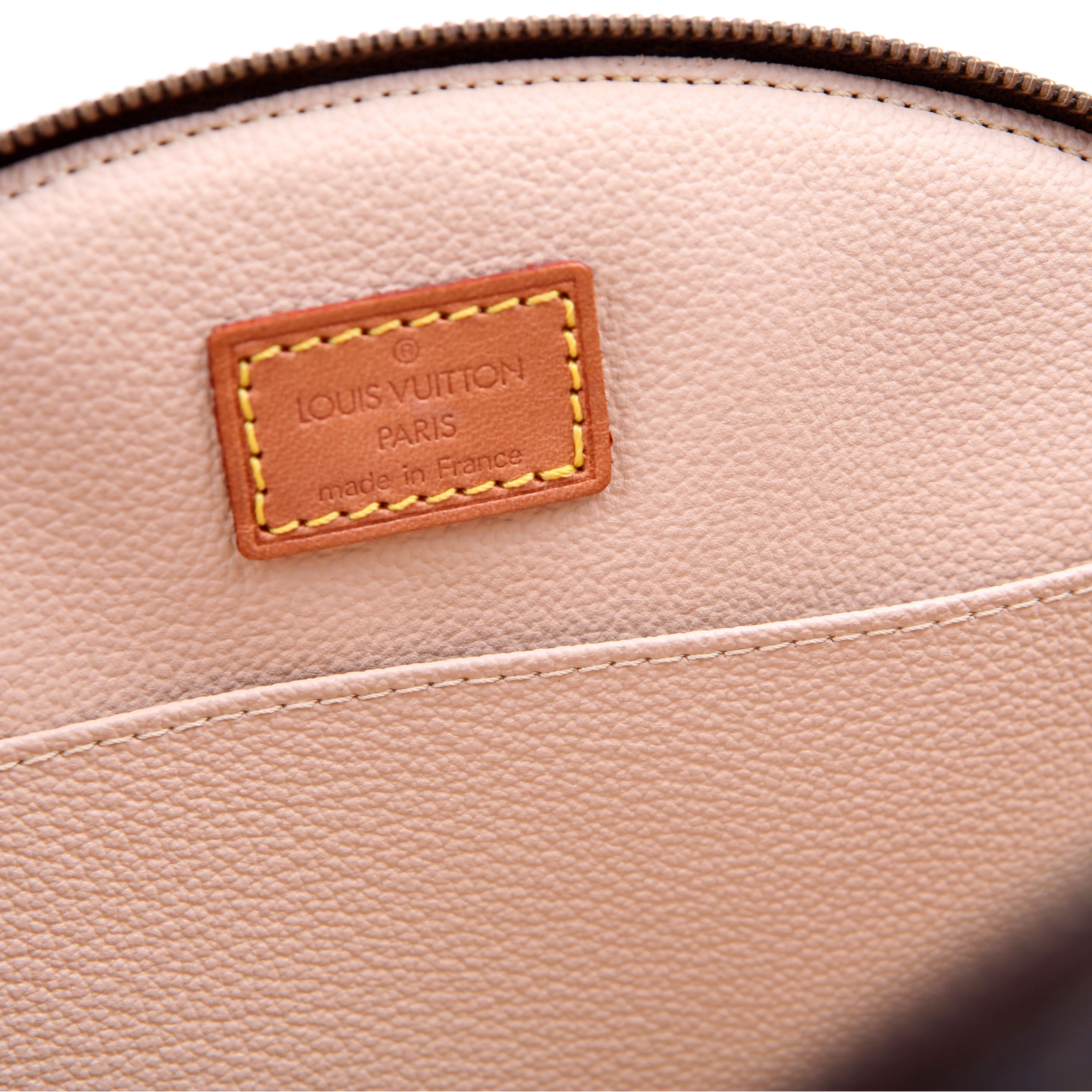 Trousse Demi Ronde 23 Monogram - Image 10