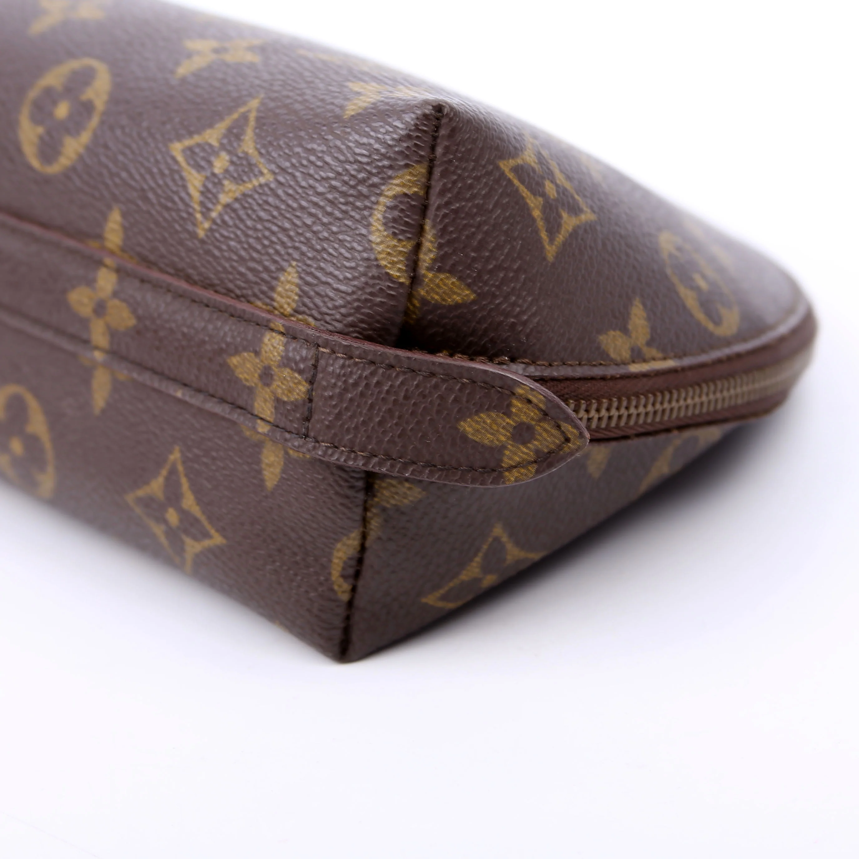 Trousse Demi Ronde Monogram 23 - Image 7