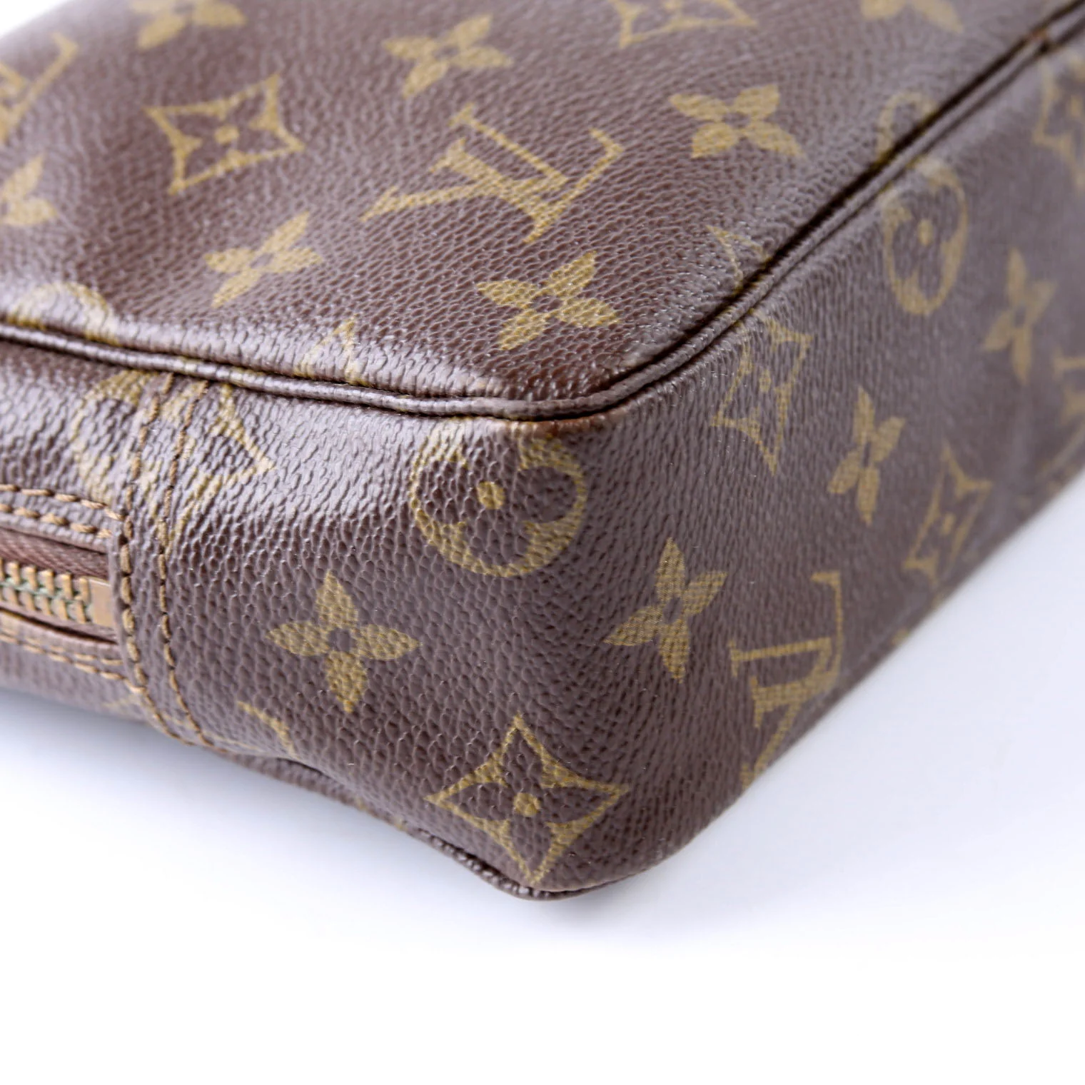Trousse Toilette 23 Monogram - Image 6