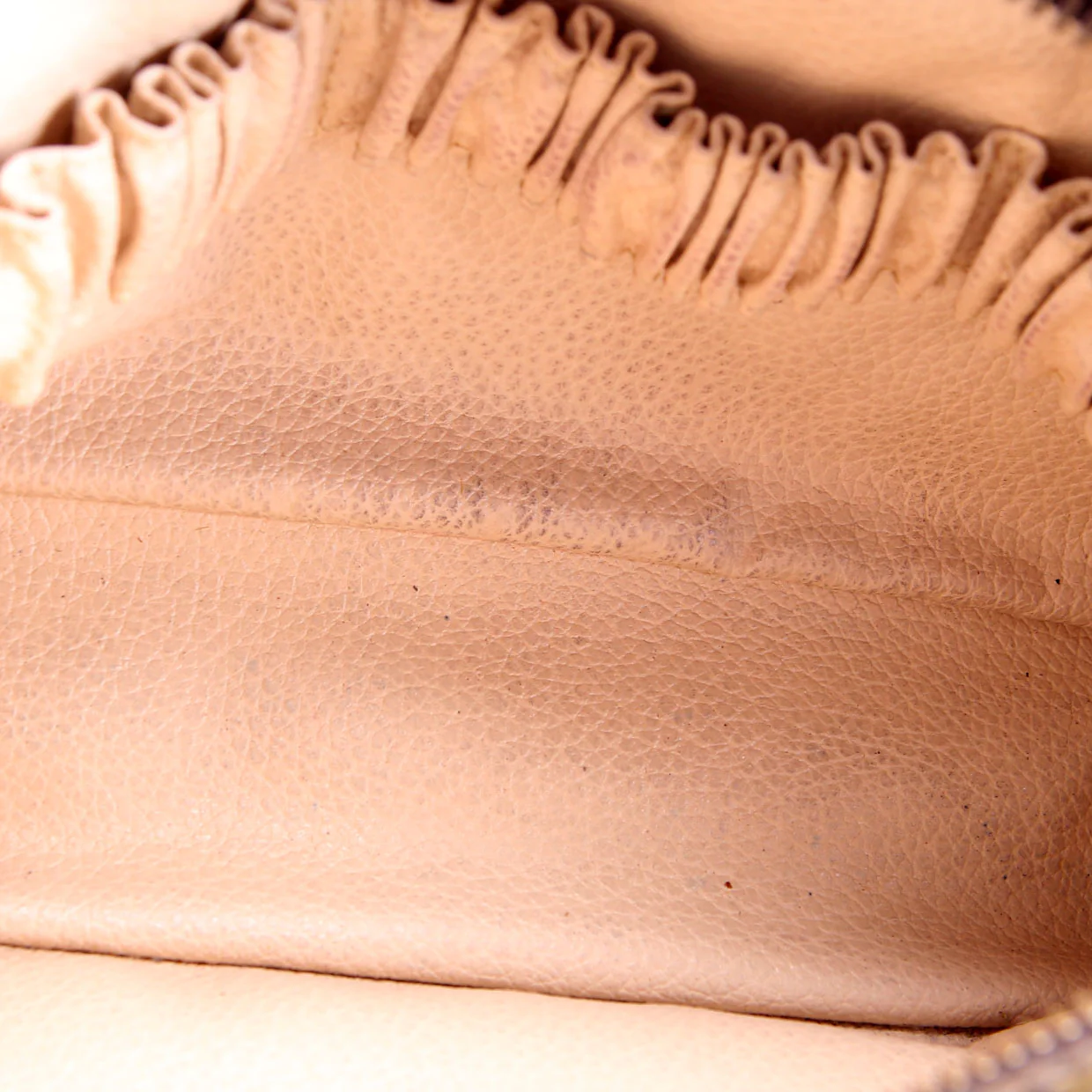Trousse Toilette 23 Monogram - Image 7